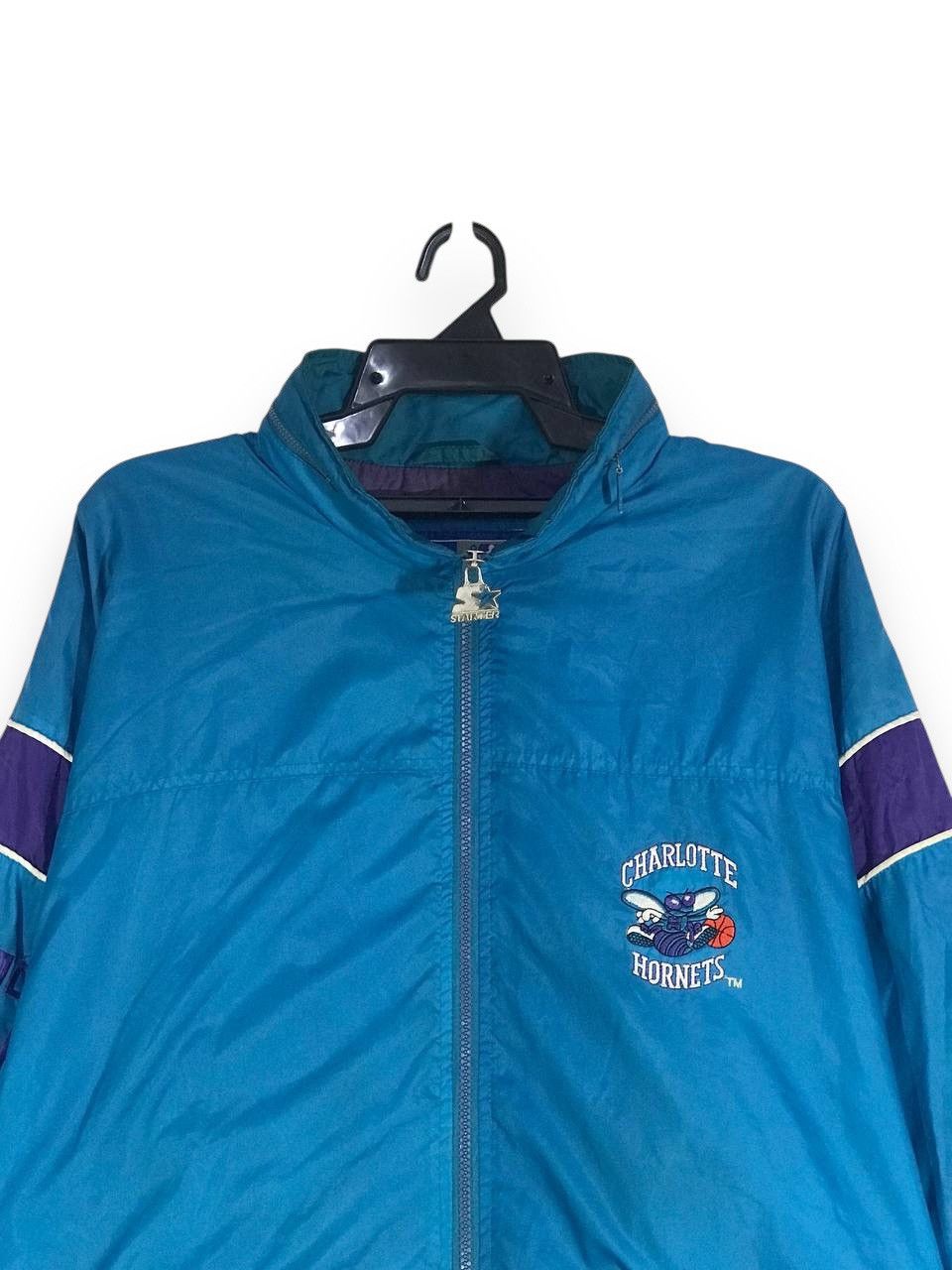 NBA Vintage charlotte hornets nba team starter jacket Size US XL / EU 56 / 4 - 2 Thumbnail