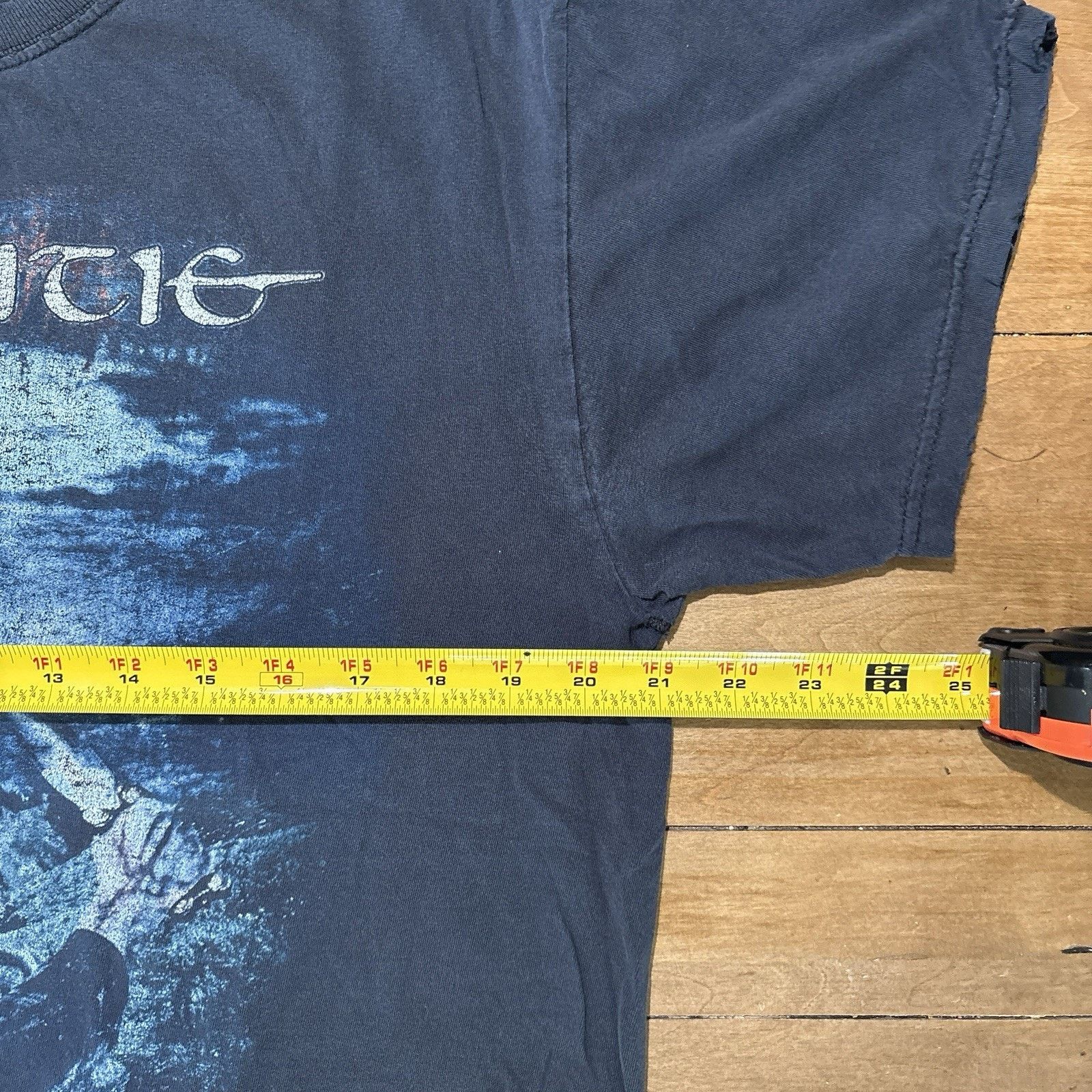 Vintage Vintage Y2K Eluveitie Band Graphic Tee Sz L Distressed Tour Size US L / EU 52-54 / 3 - 6 Thumbnail