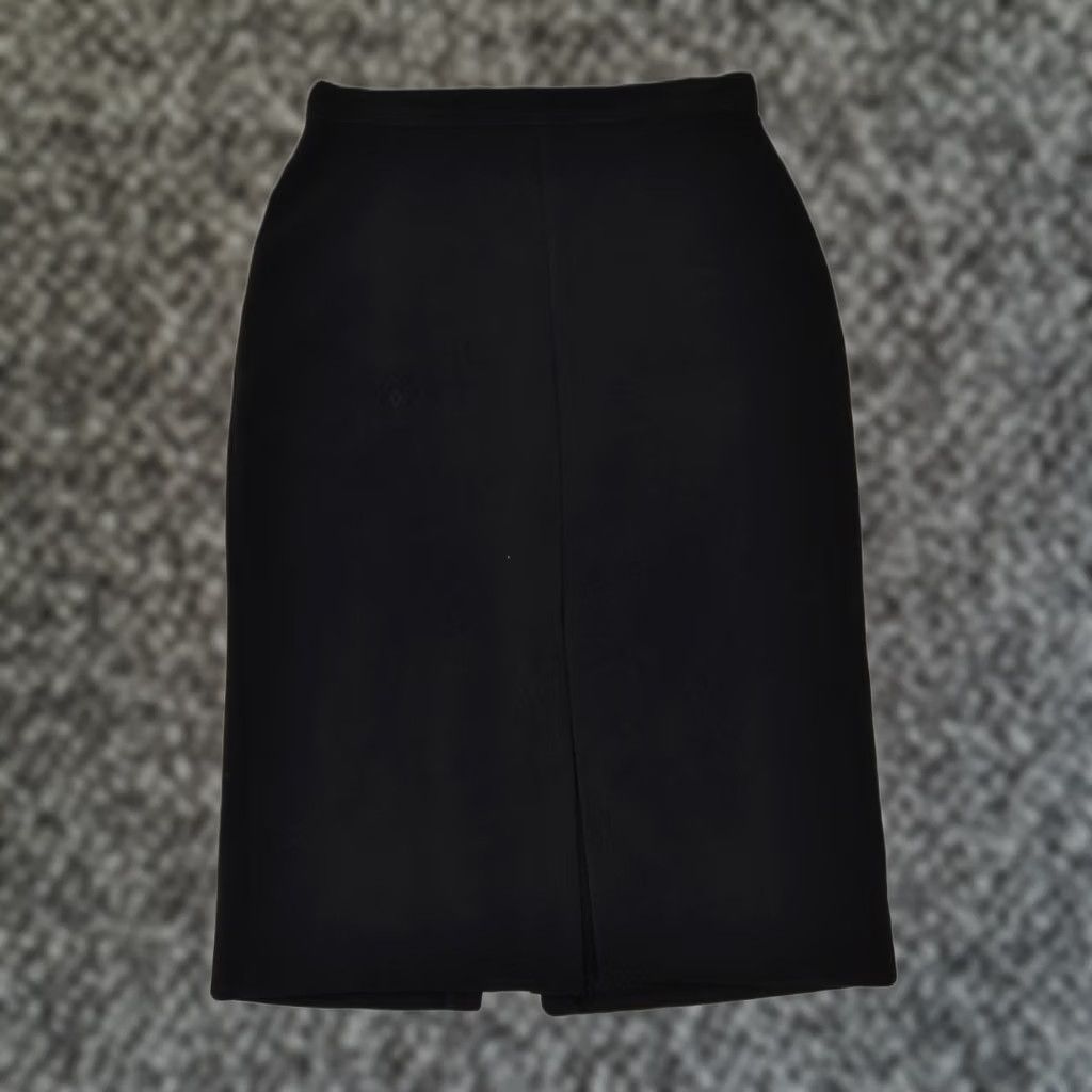 Vintage VINTAGE Womens High Waist Skirt Black Floral Medium W26 IT 44 TX87 Size 32" / US 10 / IT 46 - 1 Thumbnail