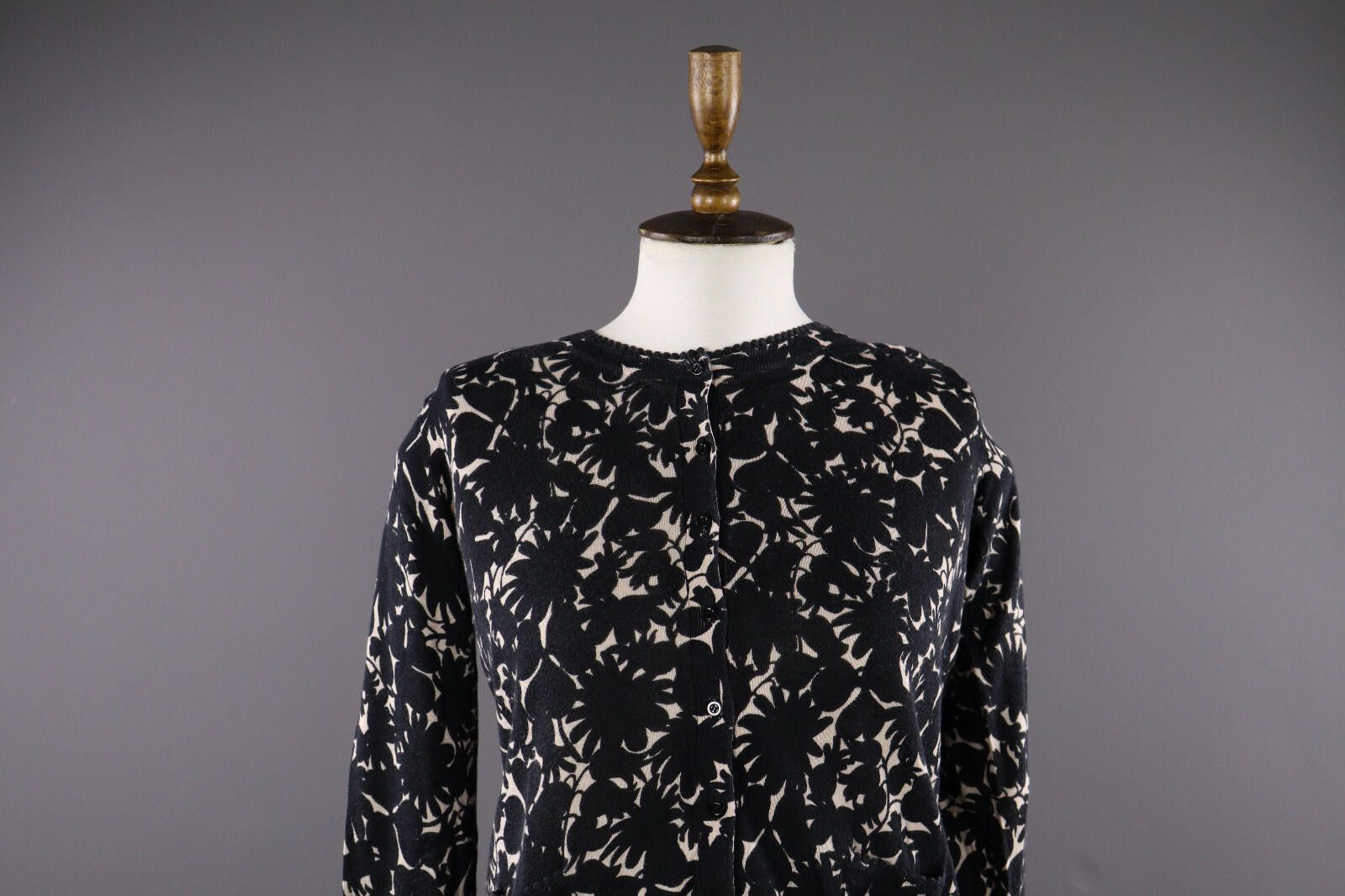 Escada Ladies Escada Sport Floral Casual Cardigan Sweater Size S Size S / US 4 / IT 40 - 2 Thumbnail