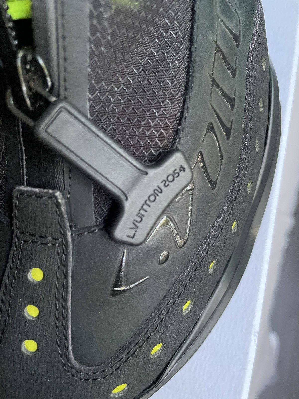 Louis Vuitton Louis Vuitton Black Millennium Trainer Sneaker Size US 8.5 / EU 41-42 - 6 Thumbnail