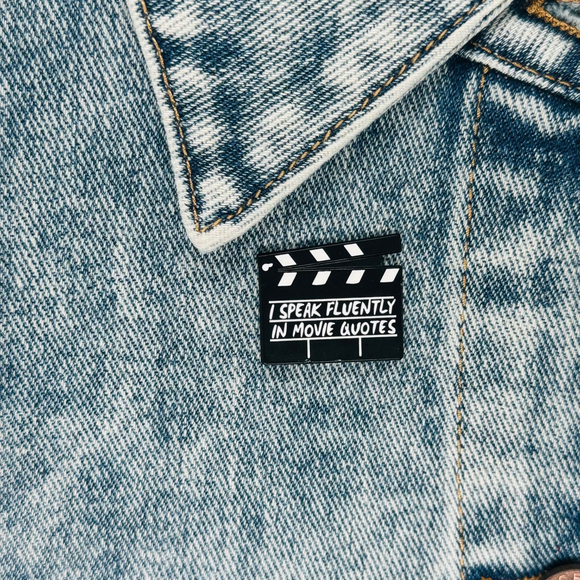 Other ⭐Movie Set Clapboard Enamel Pin Speak Fluently In Movie Quot Size ONE SIZE - 1 Thumbnail