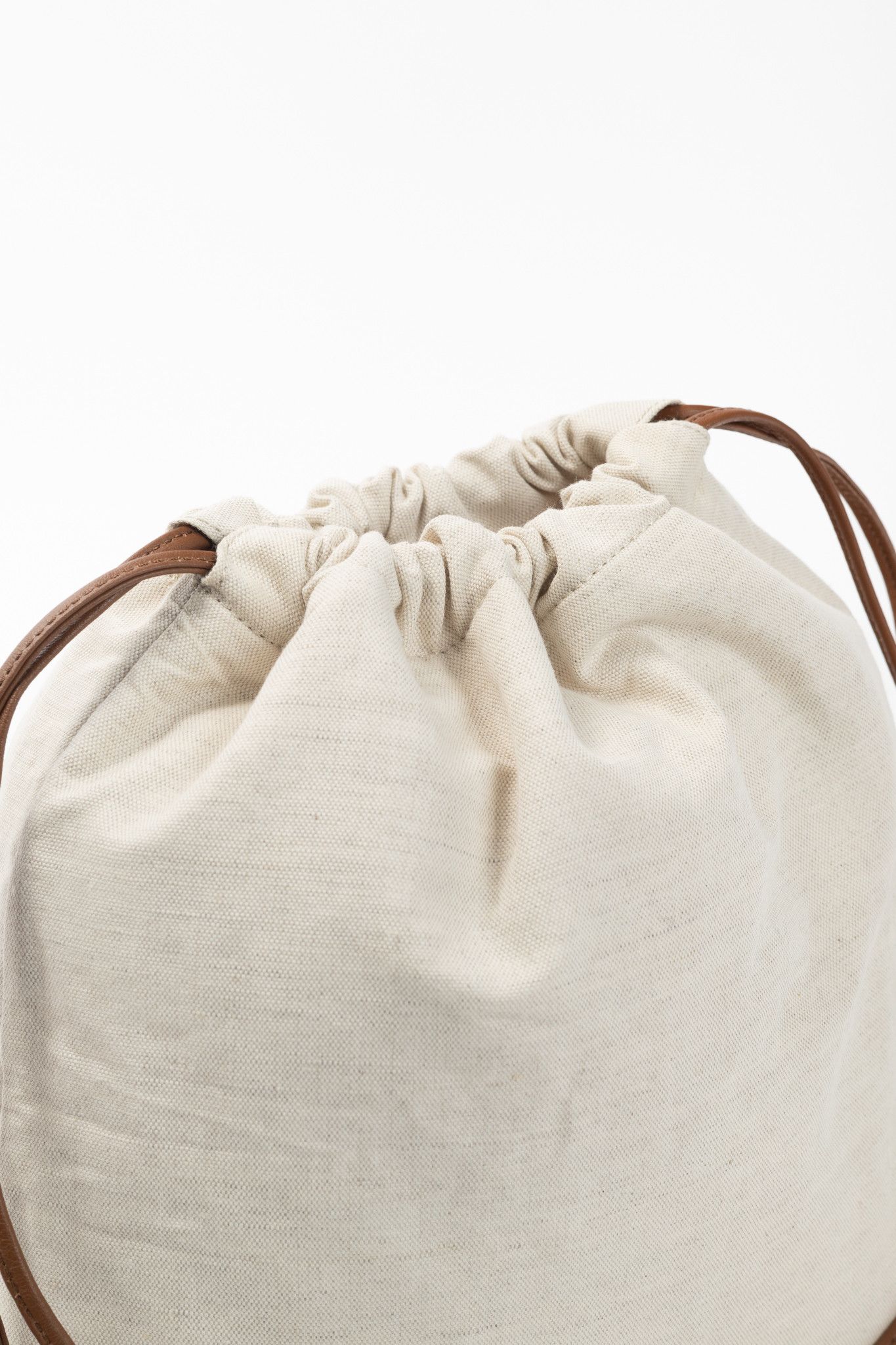 Miu Miu Miu Miu SS/24 Beige Canvas Logo-Embroidered Drawstring Pouch Size ONE SIZE - 8 Thumbnail