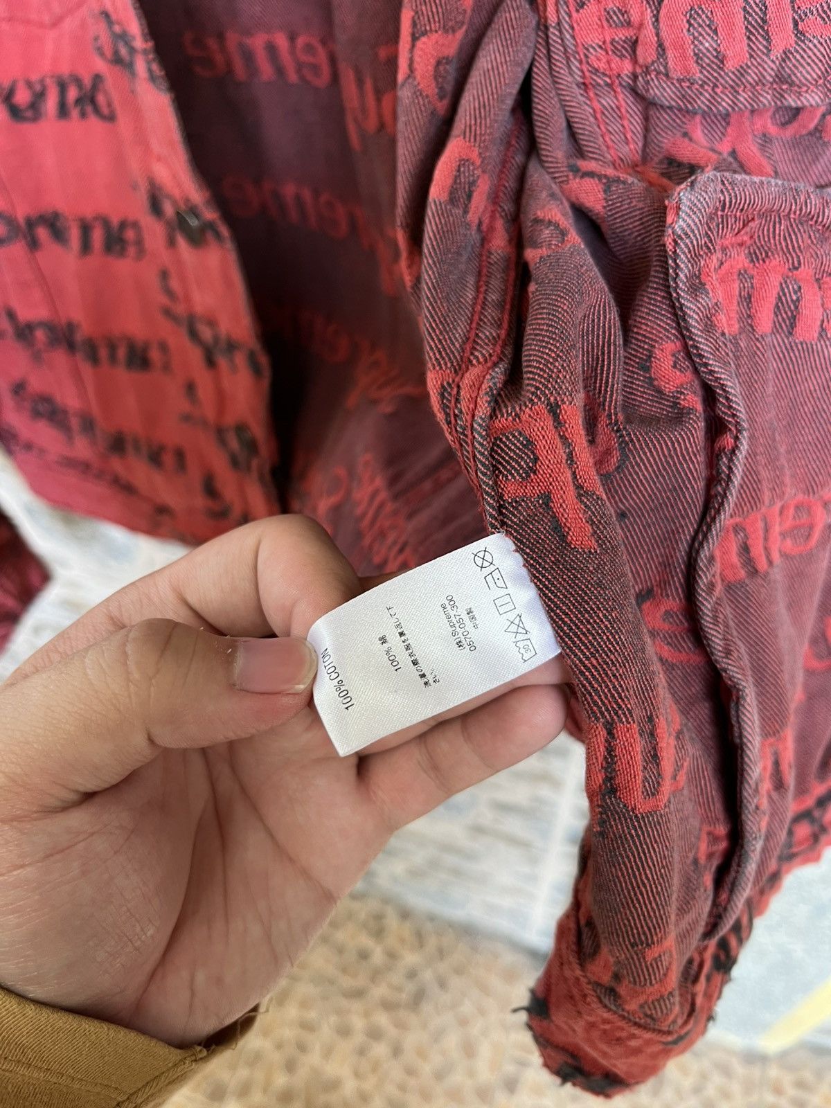 Supreme SUPREME FRAYED LOGOS DENIM JACKET SS21 Size US L / EU 52-54 / 3 - 19 Thumbnail