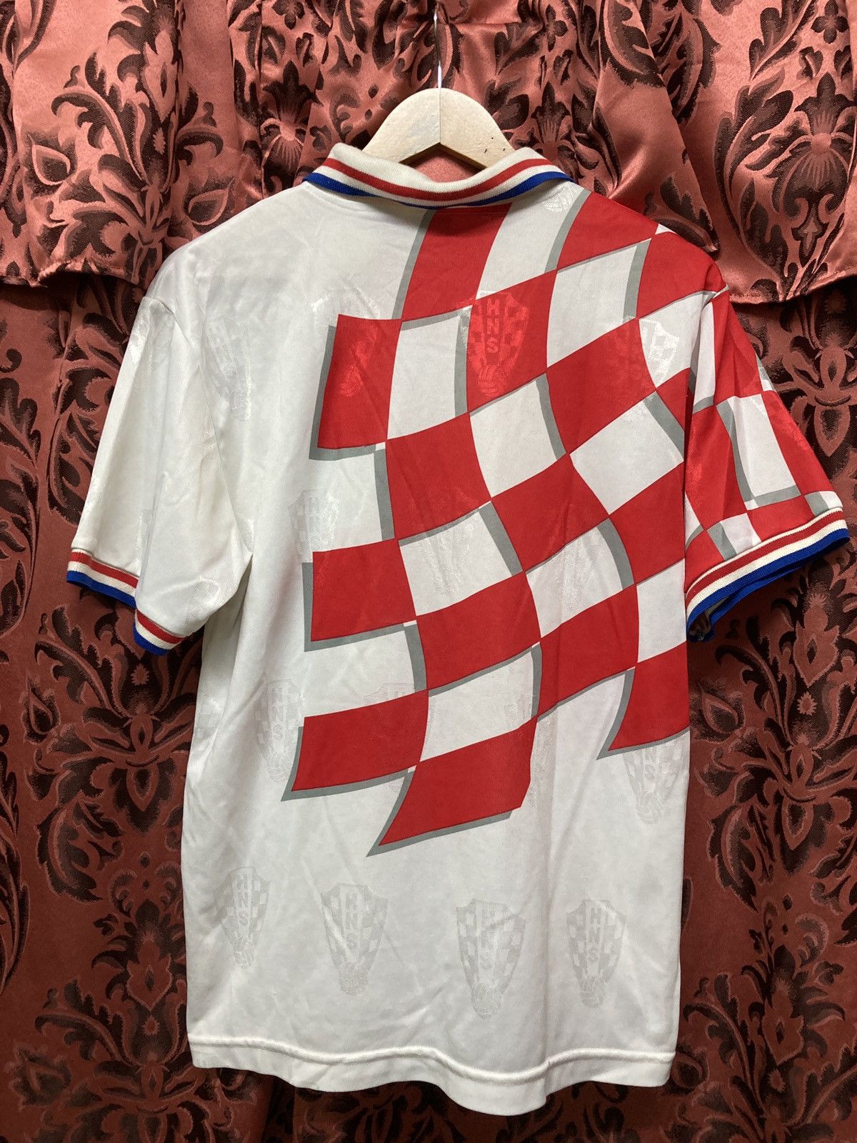 Lotto Sport Croatia lotto 98 world cup rare jersey Size US M / EU 48-50 / 2 - 11 Thumbnail