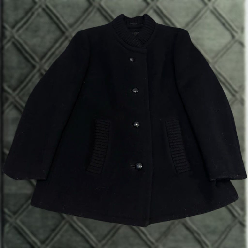 Vintage VINTAGE Ein Althof Modell Black Button Front Wool Jacket Woman M Black Pea Coat Womens Size M / US 6-8 / IT 42-44 - 1 Thumbnail
