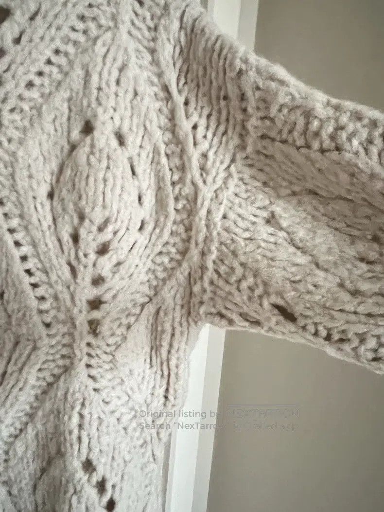 Brunello Cucinelli Brunello Cucinelli Beige alpaca wool knitted sweater, warm Size L / US 10 / IT 46 - 4 Thumbnail