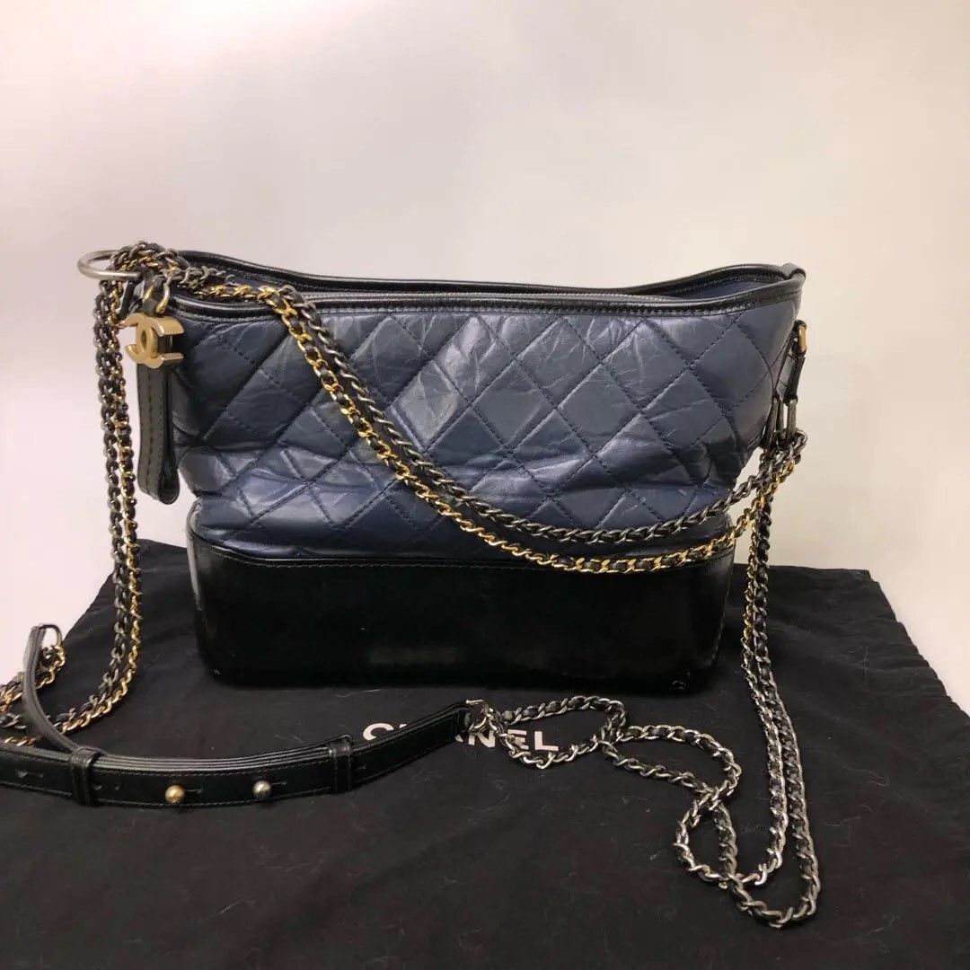 Chanel Pre-loved Bag Very good condition Size ONE SIZE - 1 Thumbnail