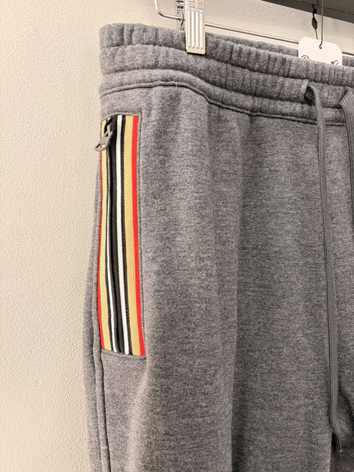 Burberry Burberry Grey Logo Sweatsuit Size US 32 / EU 48 - 2 Thumbnail