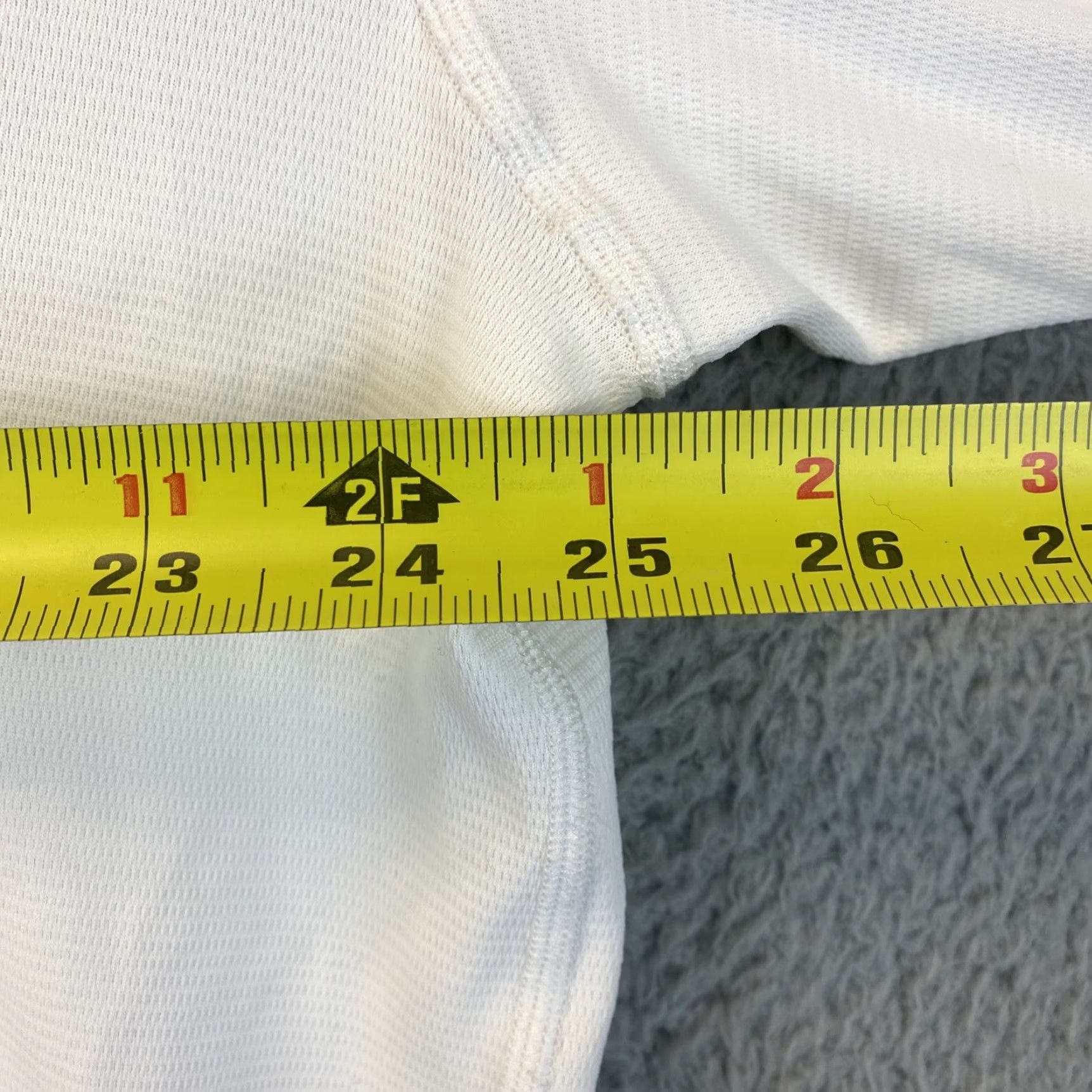 Vintage Columbia Men's Terminal Tackle dri-fit Shirt 2XL Quick Dry Logo Short Sleeve Crew Neck Shirt /68-29 Clothing/Activewear Size US XXL / EU 58 / 5 - 5 Thumbnail