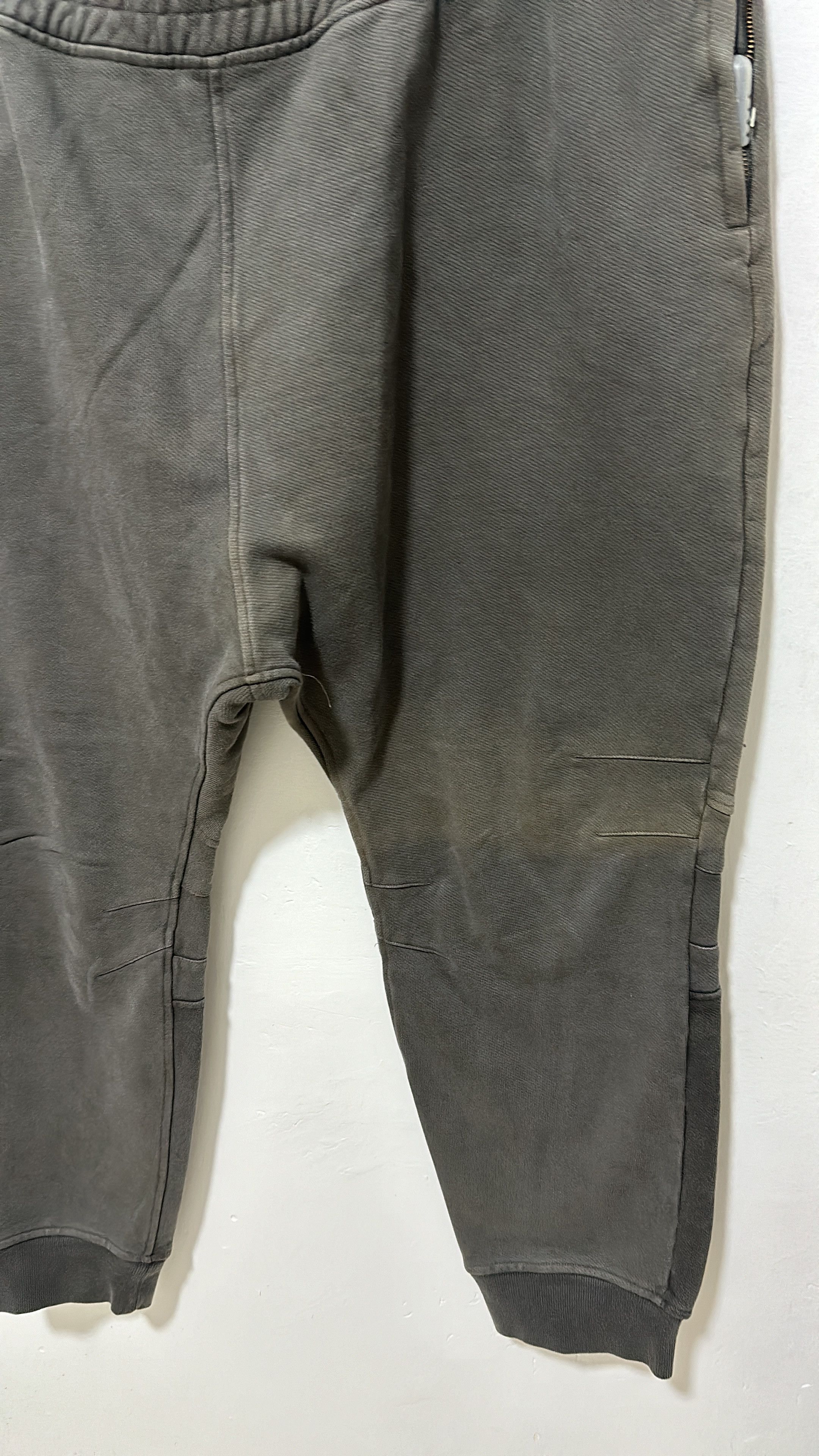 Yeezy 2015 Yeezy Season 1 Sweatpant Size XLARGE Size US 36 / EU 52 - 3 Thumbnail
