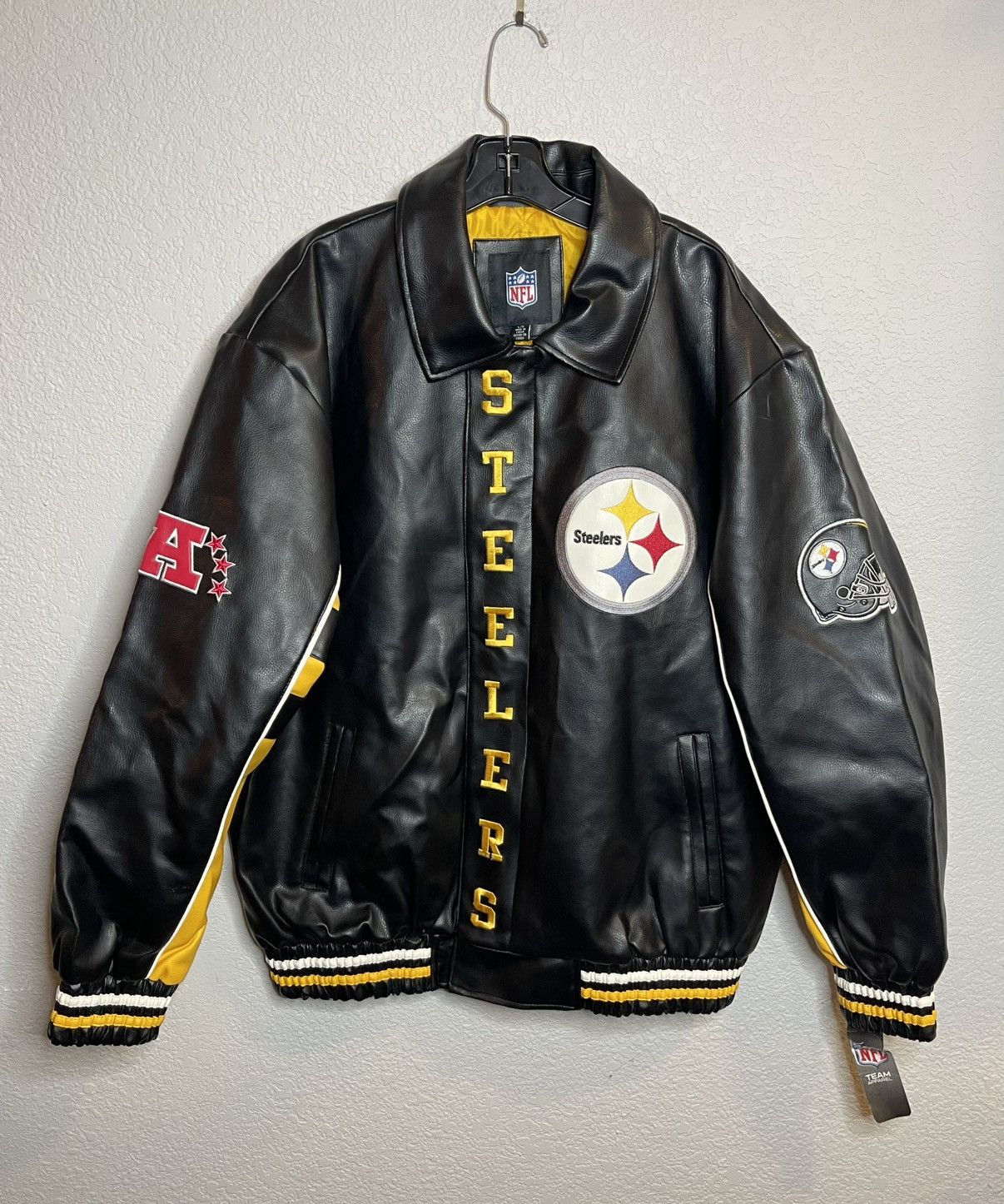 G-III Pittsburgh Steelers NFL GIII Faux Leather Jacket NWT Sz Lg Size US L / EU 52-54 / 3 - 2 Thumbnail