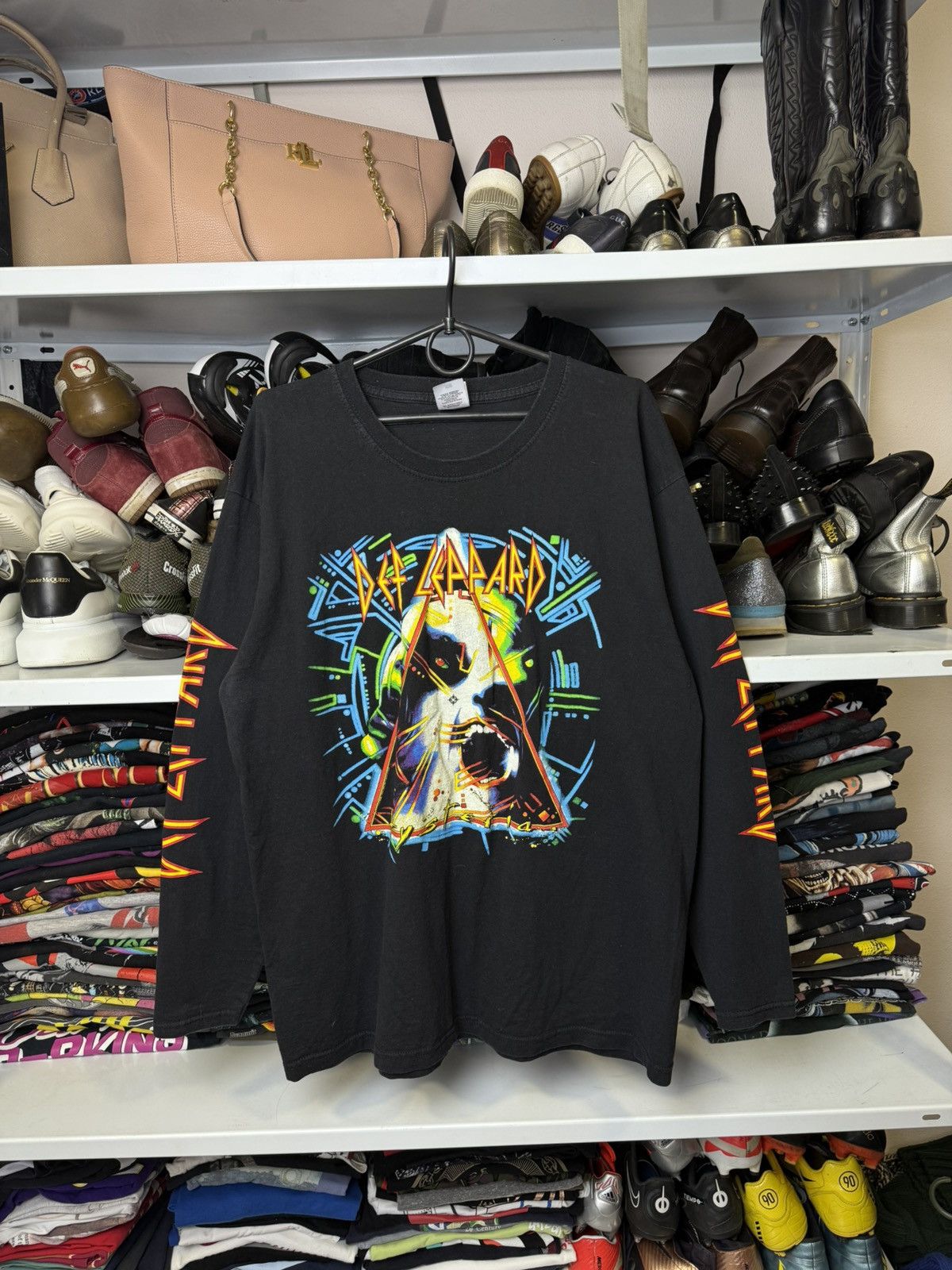 Vintage Vintage Def Leppard Long Sleeve Shirt Size US L / EU 52-54 / 3 - 2 Thumbnail