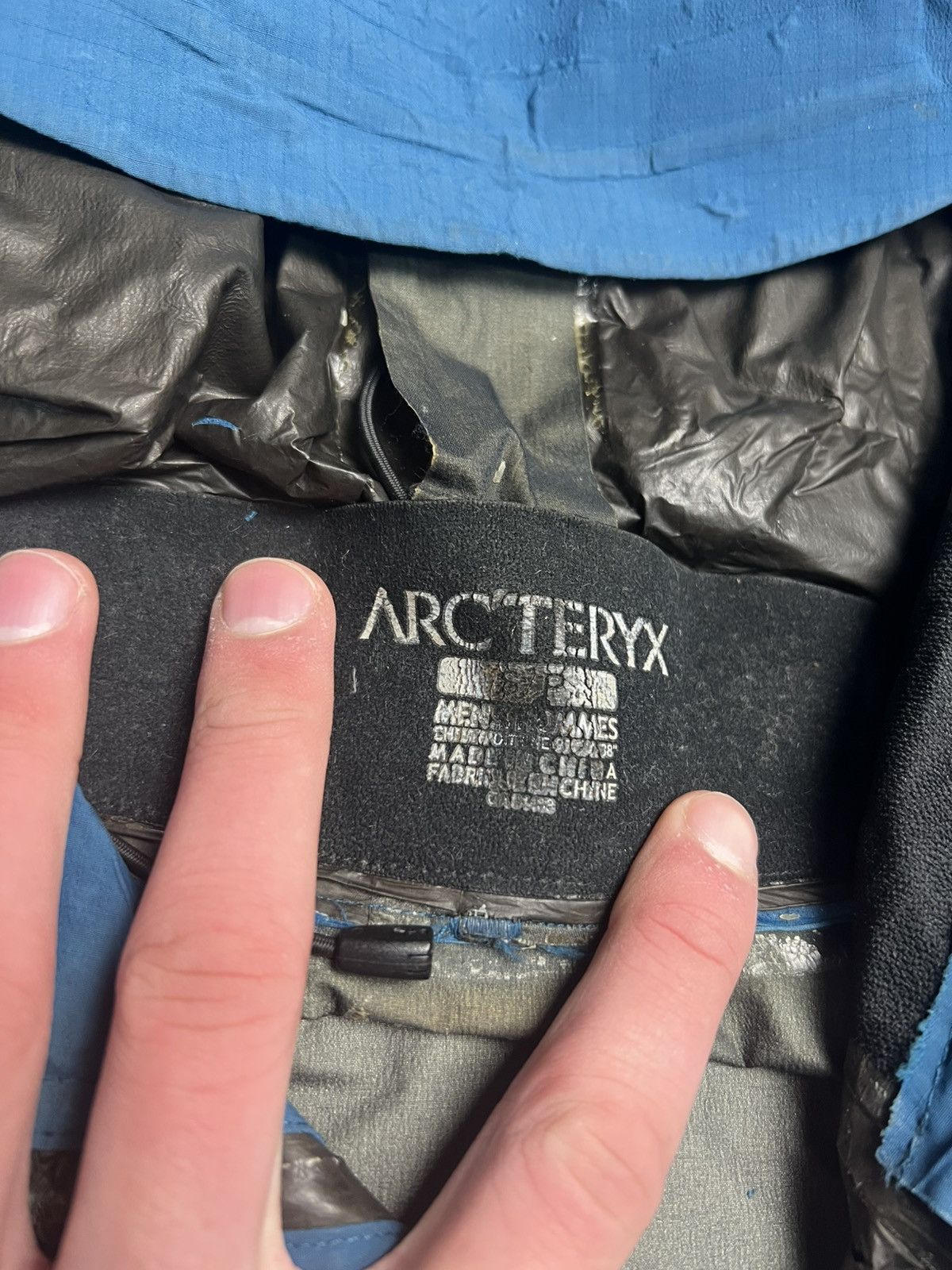 Arc'teryx Arcteryx Alpha SV GORE-TEX Jacket Mens Blue Size US S / EU 44-46 / 1 - 8 Thumbnail