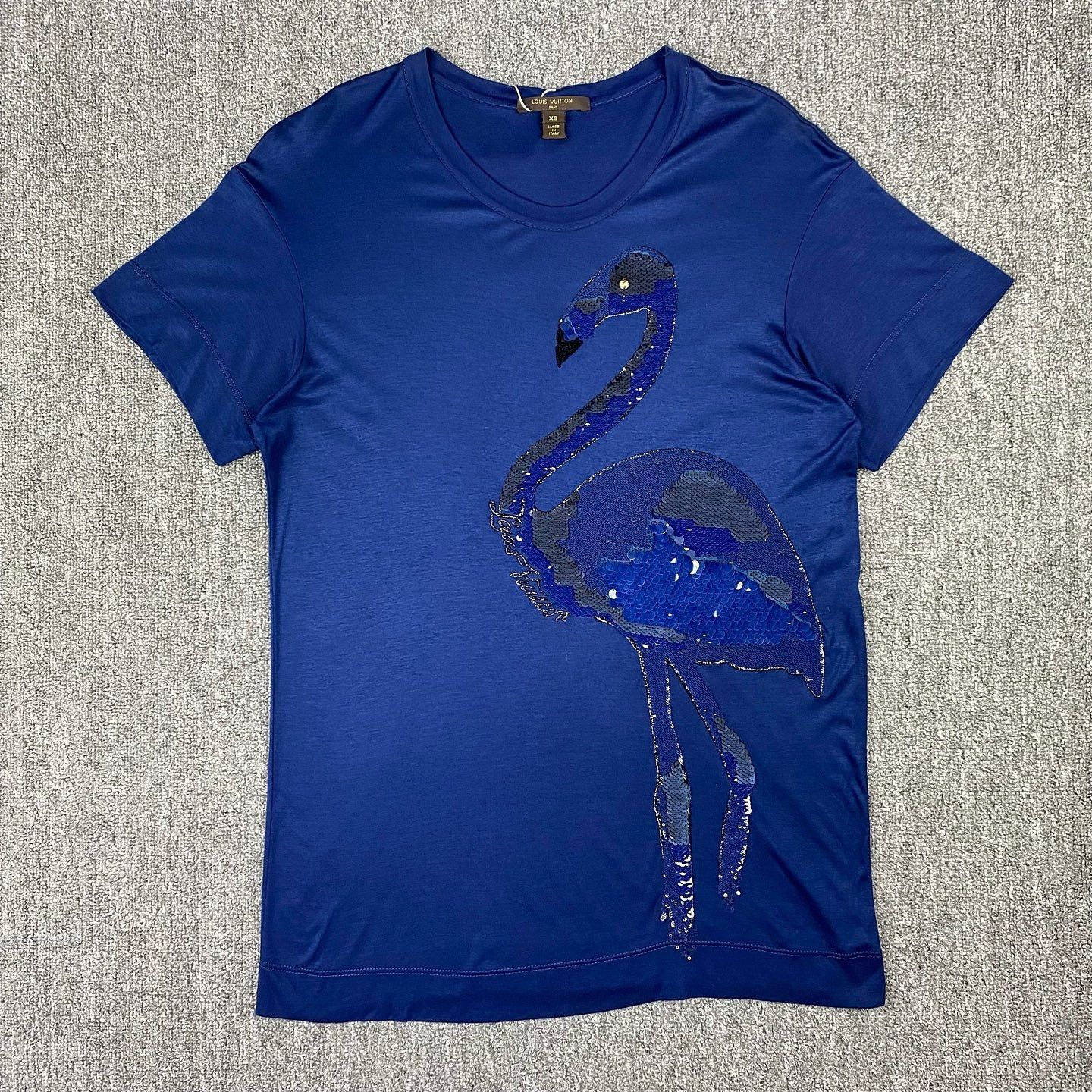 Louis Vuitton Louis Vuitton Flamingo Sequin T-Shirt XS Size XS / US 0-2 / IT 36-38 - 1 Thumbnail
