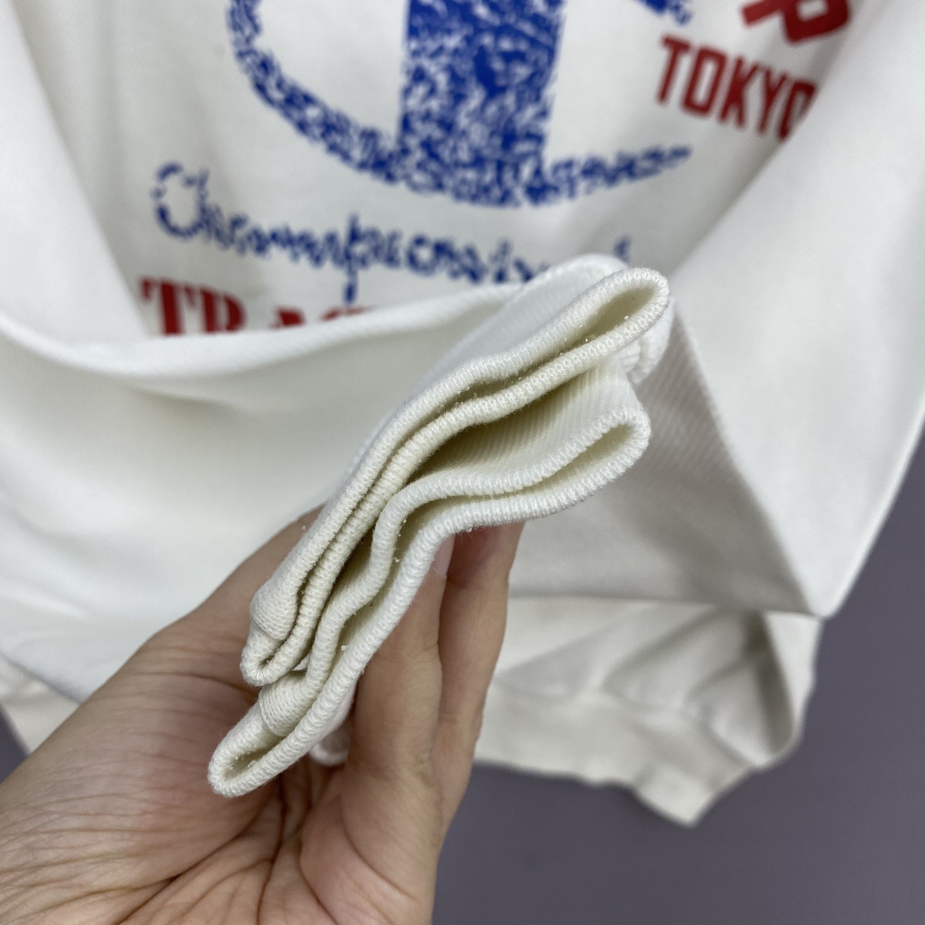 Champion Vintage 90s Champion Sweater Winter Camp Tokyo Track & Field Size US L / EU 52-54 / 3 - 4 Thumbnail