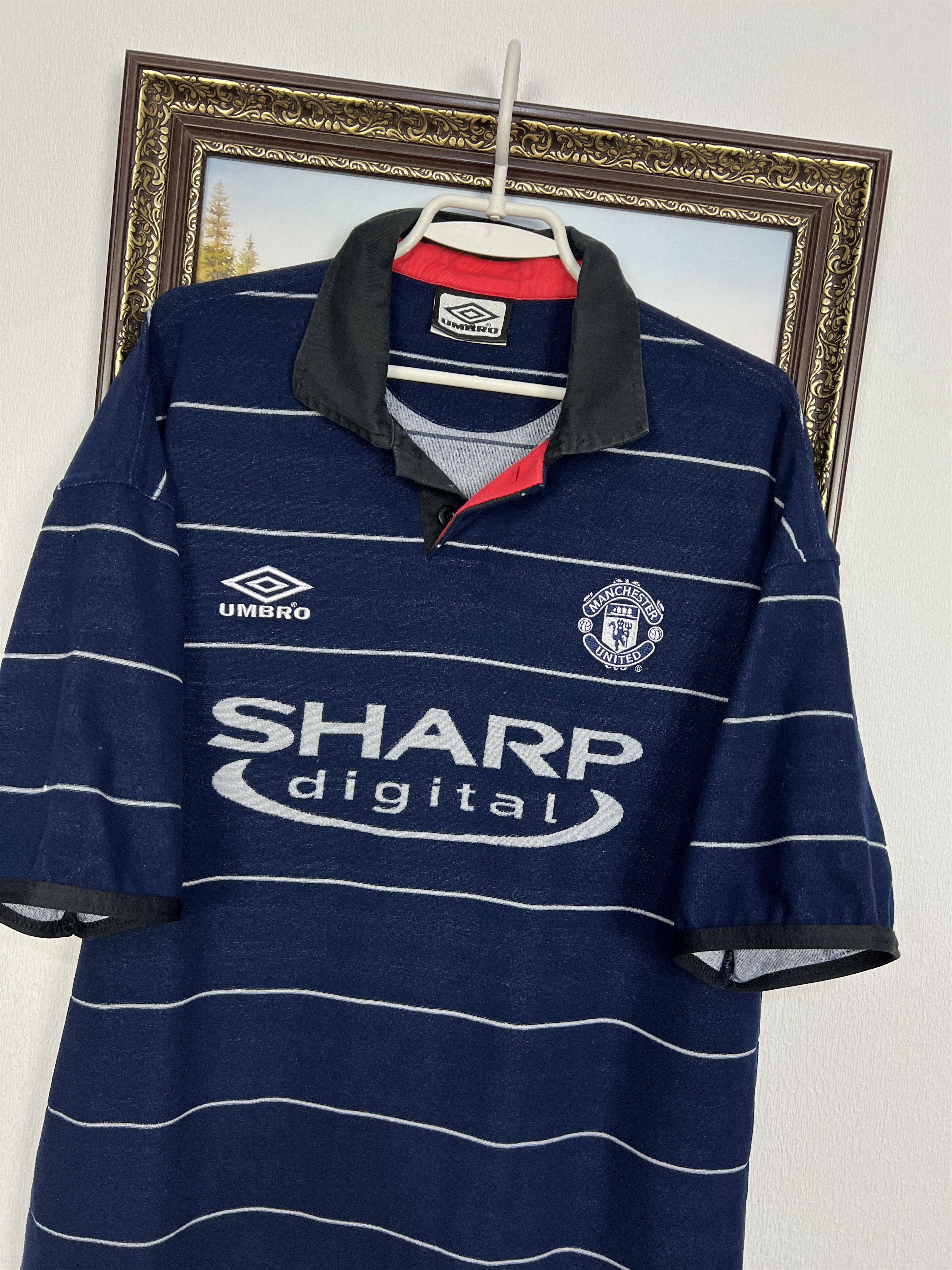 Umbro Manchester United Away football shirt Soccer Jersey Trikot Size US L / EU 52-54 / 3 - 3 Thumbnail