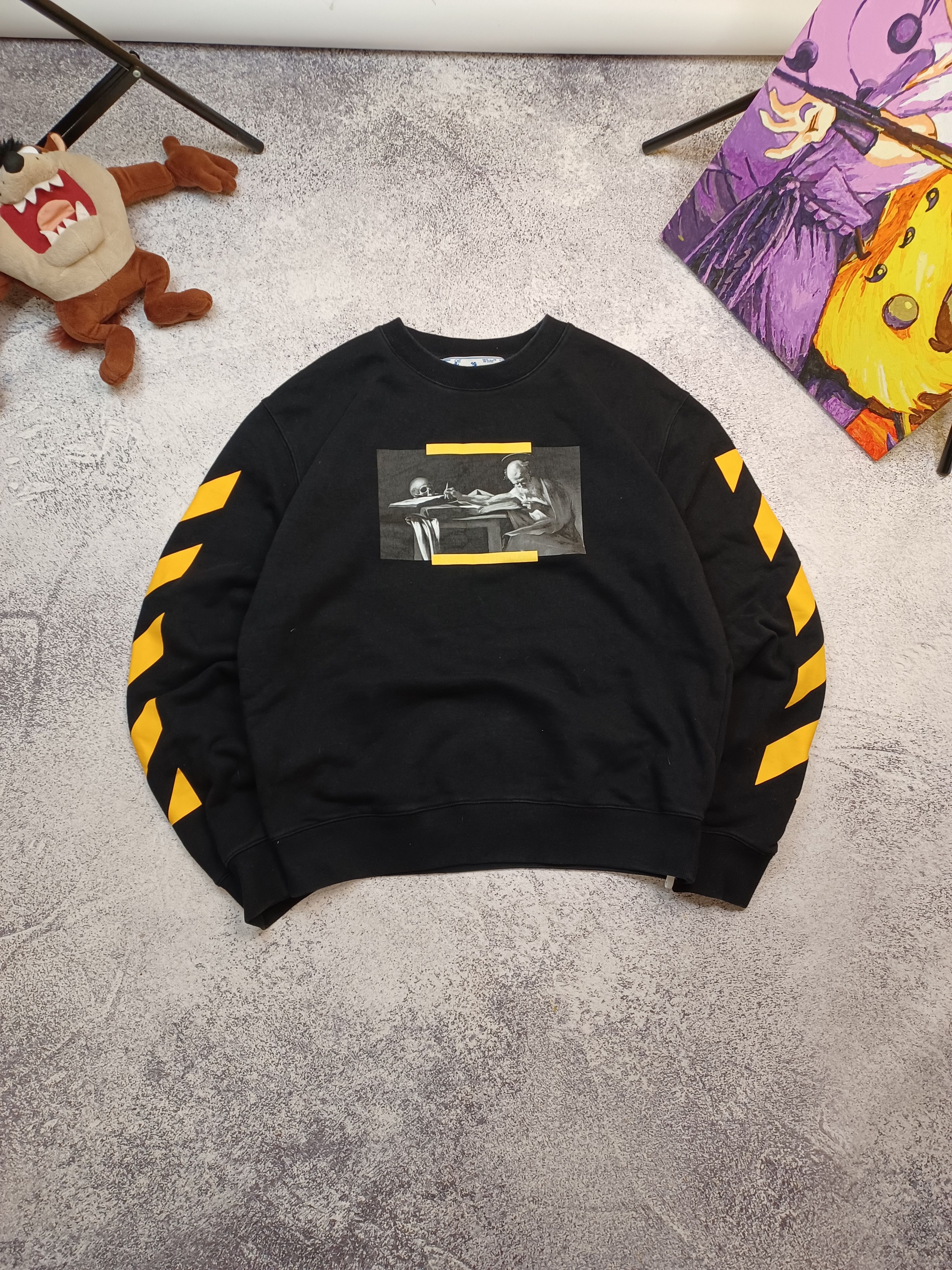 Off-White Off-White Caravaggio Yellow Diagonal Stripe Crewneck Black Size US XL / EU 56 / 4 - 3 Thumbnail