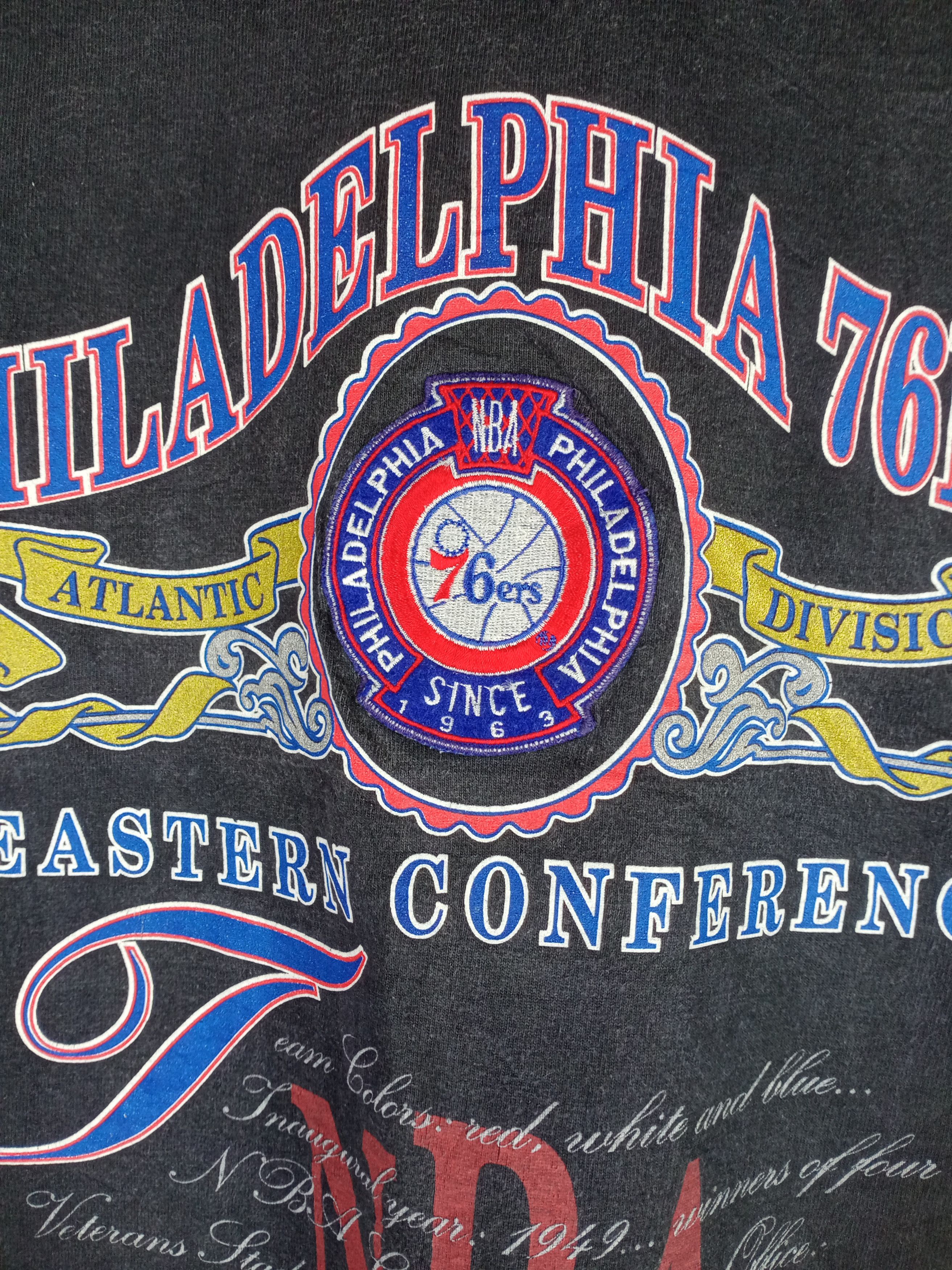 NBA Rare Vintage Philadelphia 76 ers Tshirt Size US M / EU 48-50 / 2 - 4 Thumbnail
