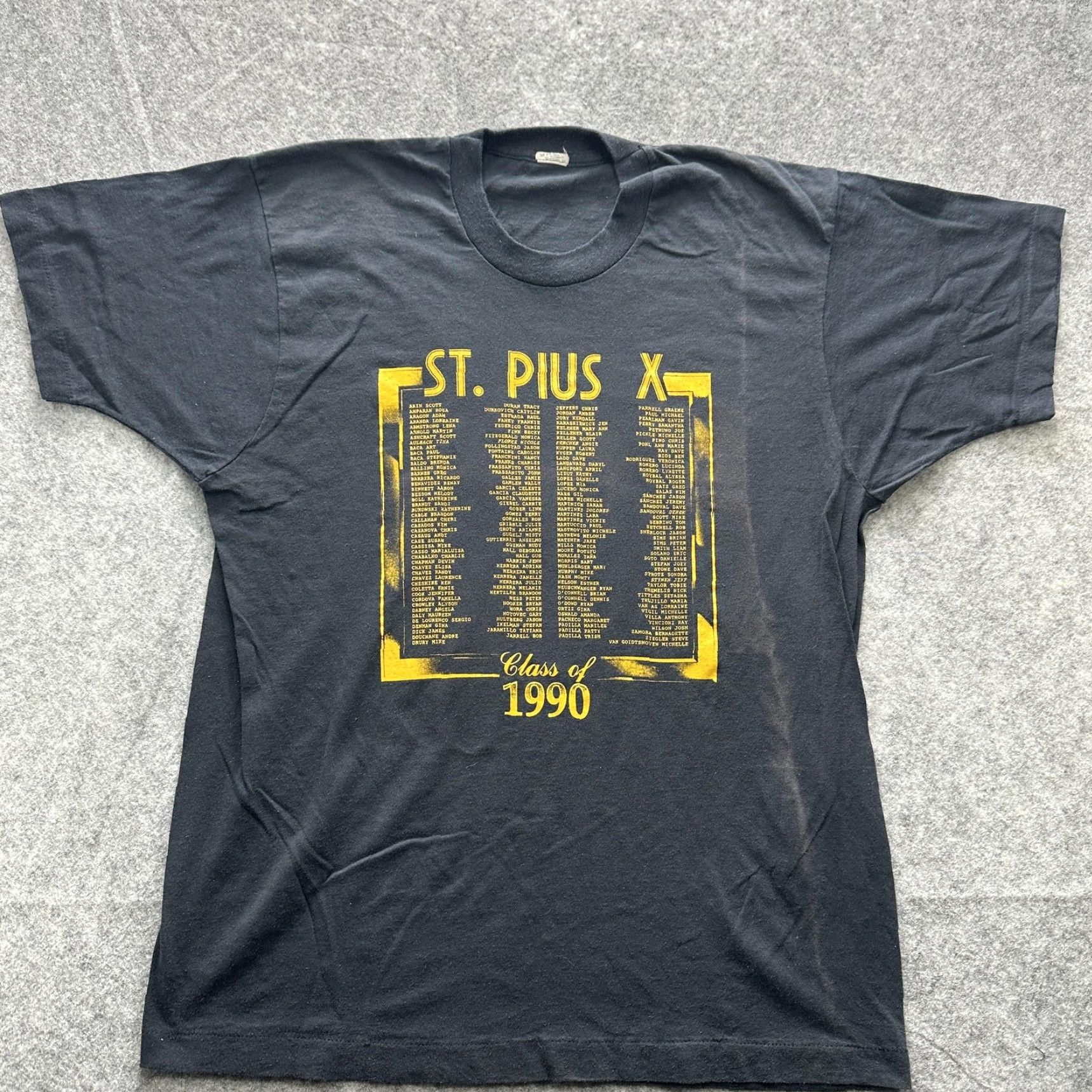 Vintage VINTAGE St Pius X Class Of 1990 Graphic Shirt Mens XL Black School Alumni 90s Size US XL / EU 56 / 4 - 2 Thumbnail