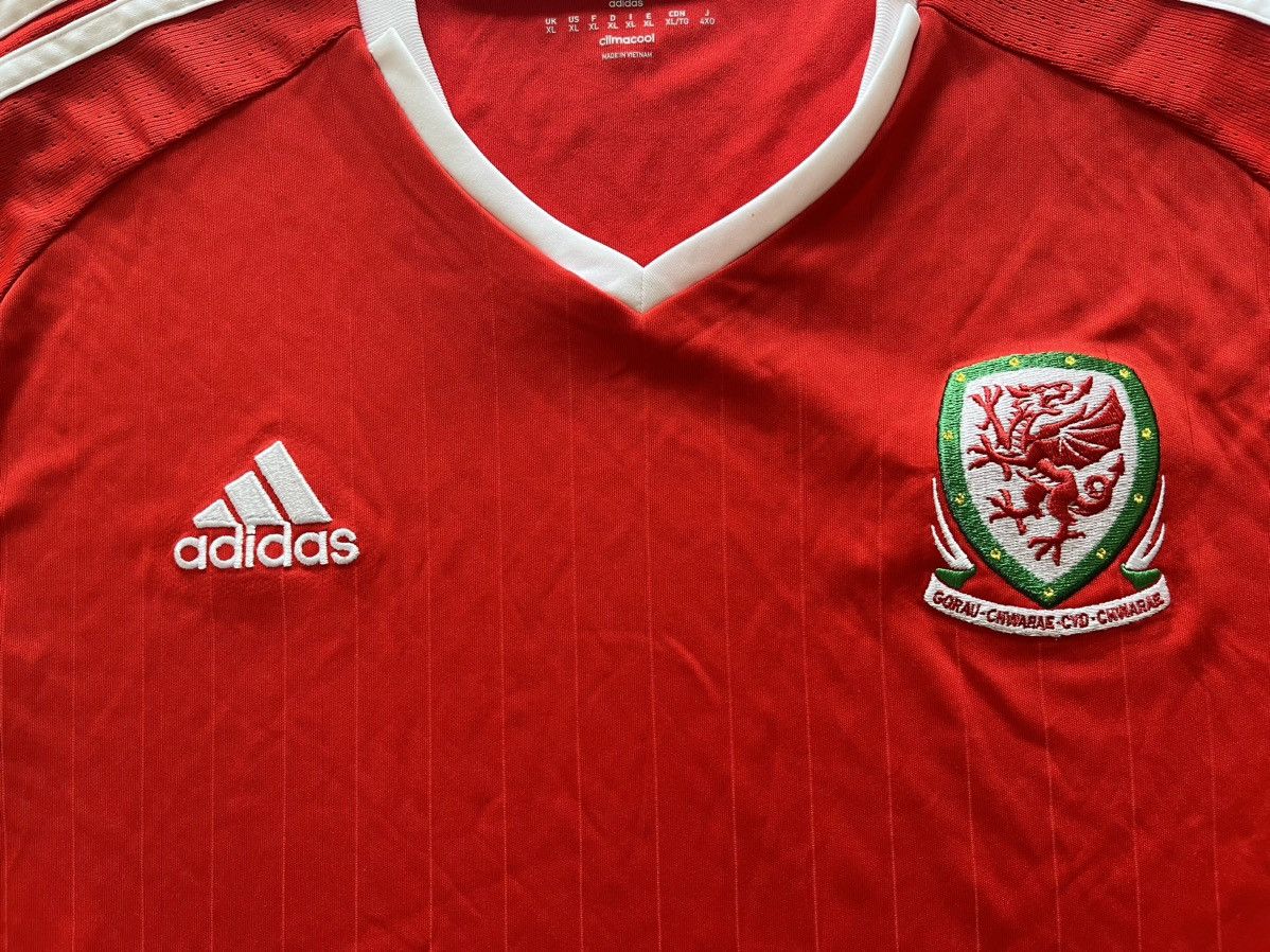 Adidas WALES 2017 2018 HOME FOOTBALL SHIRT SOCCER JERSEY ADIDAS,XL Size US XL / EU 56 / 4 - 3 Thumbnail