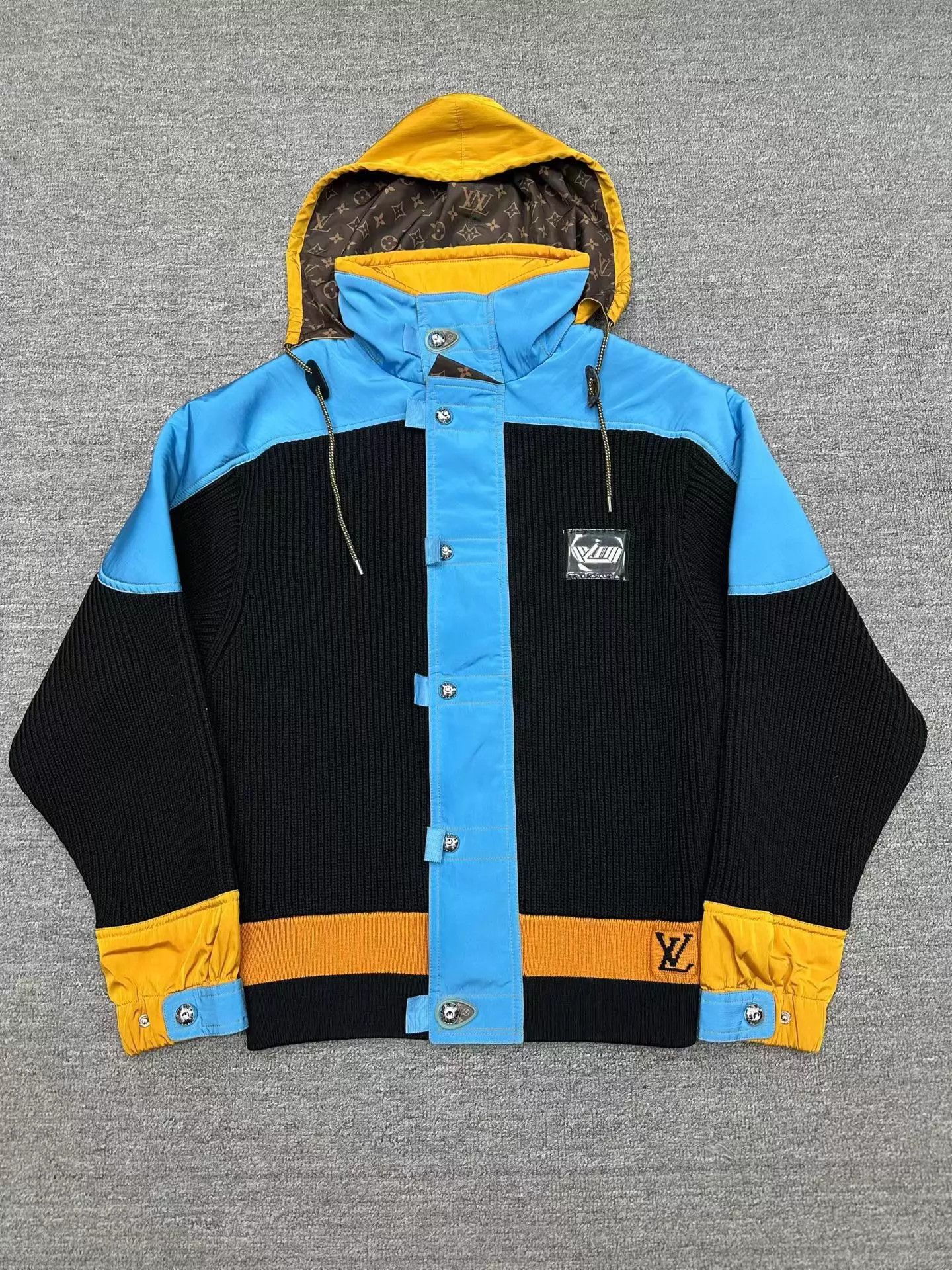 Louis Vuitton Louis Vuitton Wool Nylon Monogram Colorblocked Jacket M Size US M / EU 48-50 / 2 - 1 Thumbnail