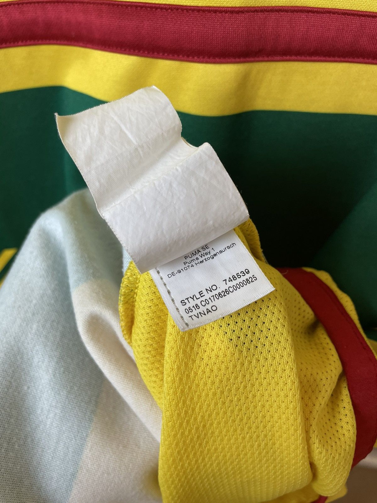 Puma × Vintage Vintage Puma Cameron soccer sweatshirt size L Size US L / EU 52-54 / 3 - 8 Thumbnail