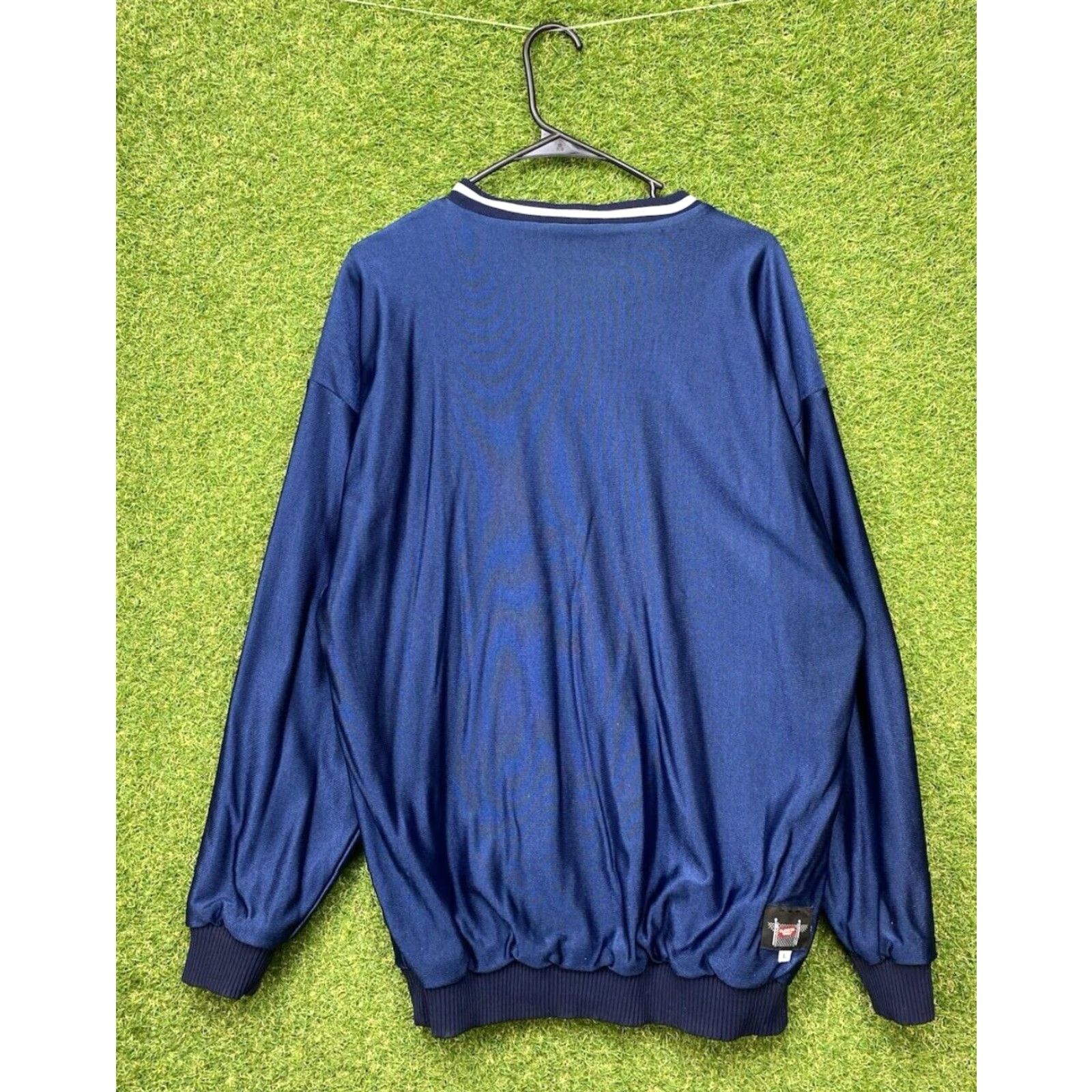 Champion VINTAGE Denver Broncos Sweatshirt Mens L Reversible Night Blue NFL 90s Sports Logo Pullover Crew Neck Winter Fall Spring Size US L / EU 52-54 / 3 - 3 Thumbnail