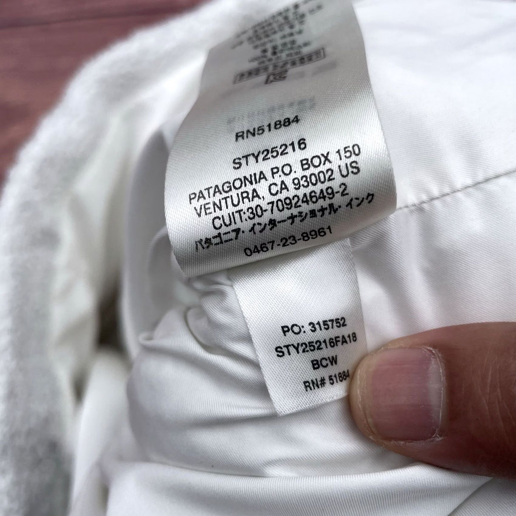Patagonia Patagonia Jacket Vest Full Zip Womens Los Gatos S White Fleece Birch 21.5in 17in Pit to Pit Regular Size Small Size S / US 4 / IT 40 - 5 Thumbnail