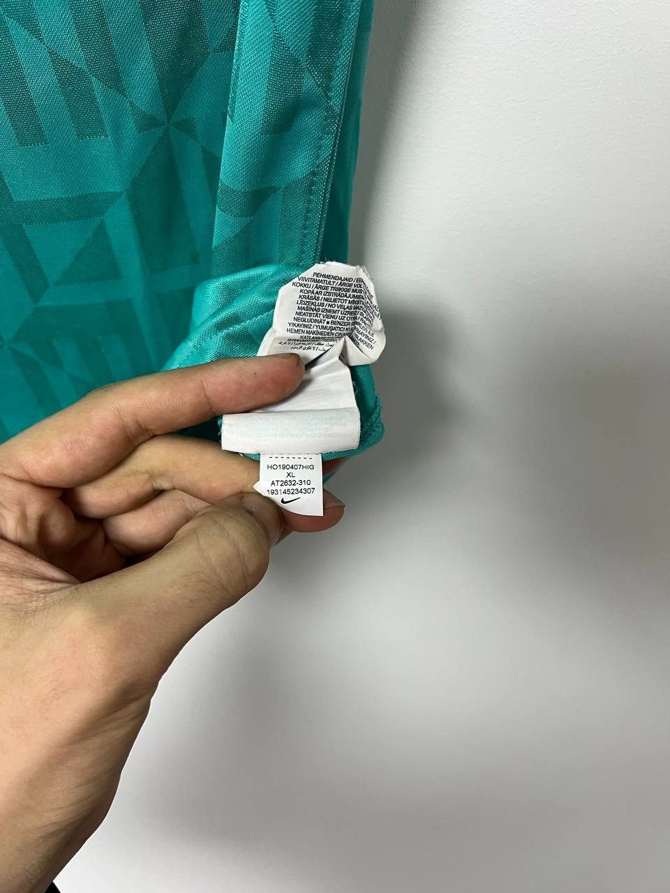 Nike Barcelona 2019/2020 Third Jersey Football Shirt UCL Nike XL Size US XL / EU 56 / 4 - 16 Thumbnail