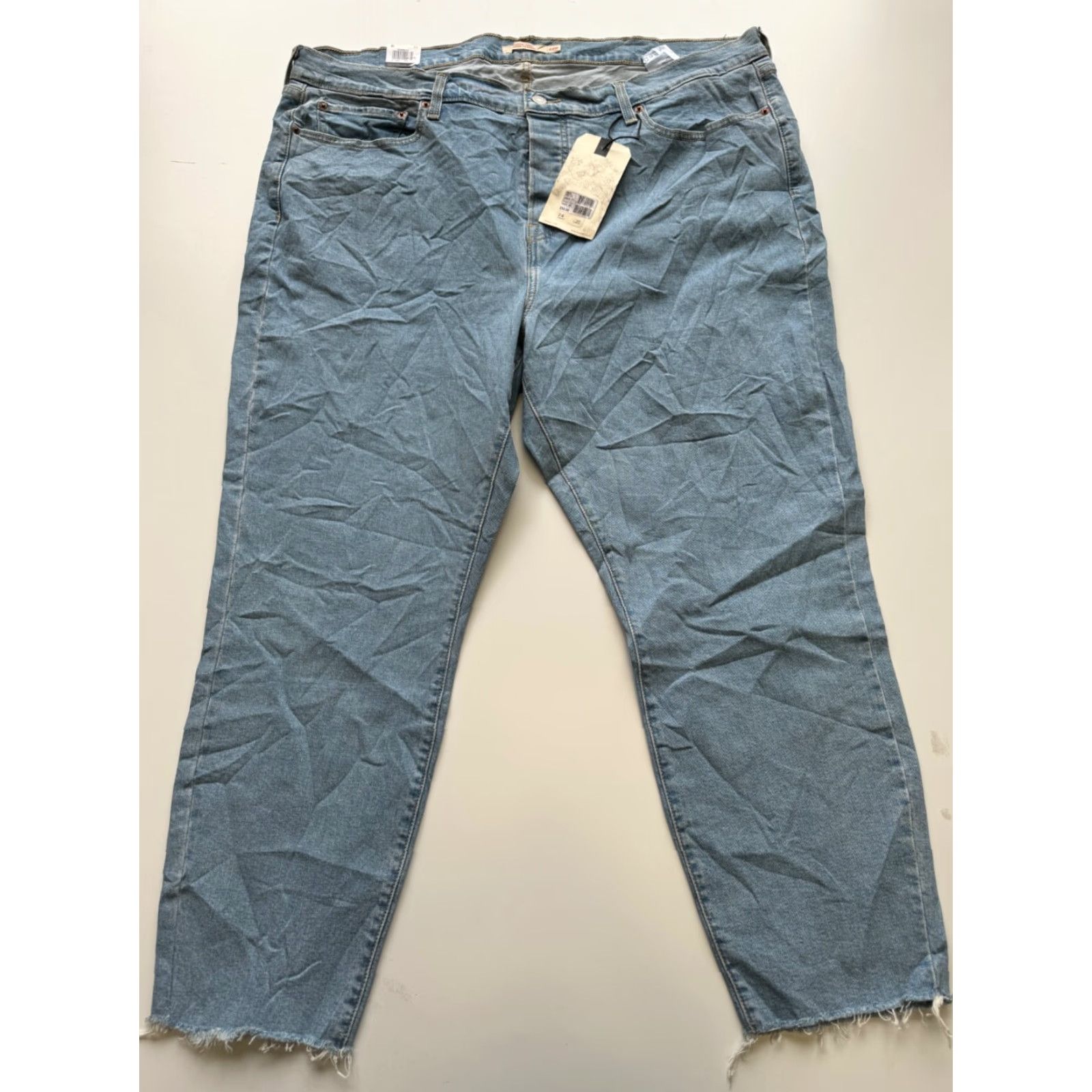 Levi's VINTAGE Levi's Wedgie Skinny Jeans 24 Women Light Blue Cropped Hem New With Tags Slimming Slim Skinny 24 Women Blue VTG NEW Size 42" / US 20 - 3 Thumbnail