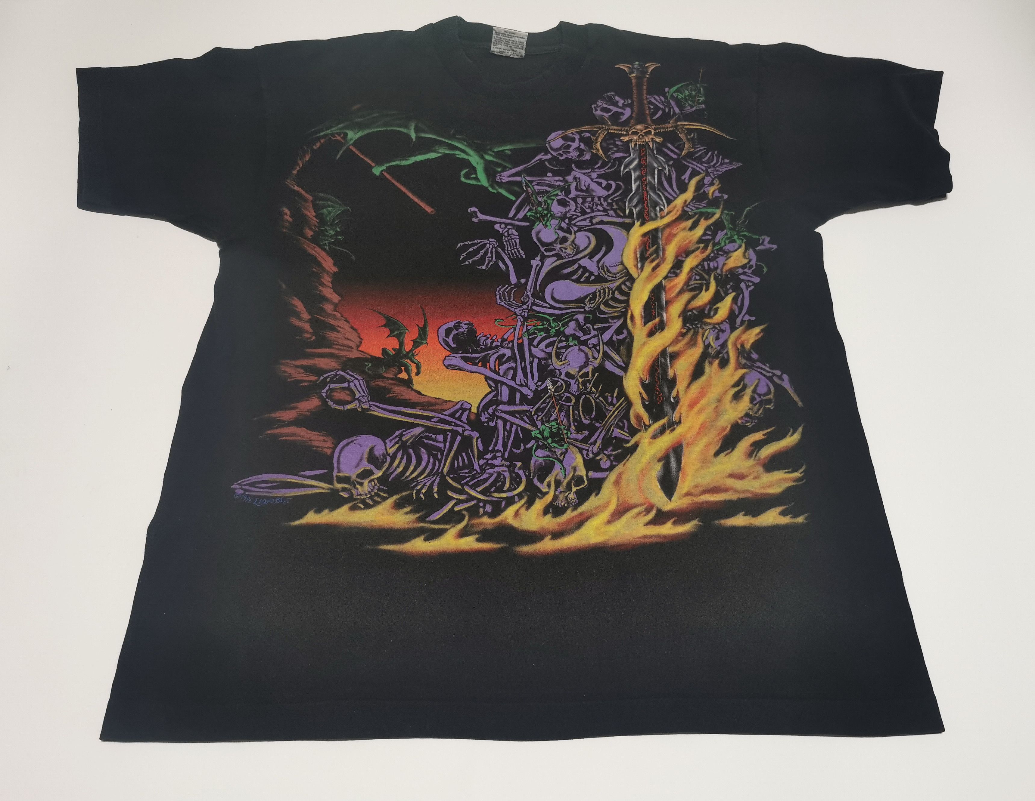 Liquid Blue Vintage 1996 LIQUID BLUE Skeletons Demons Battle Sword Hell Size US XL / EU 56 / 4 - 8 Thumbnail