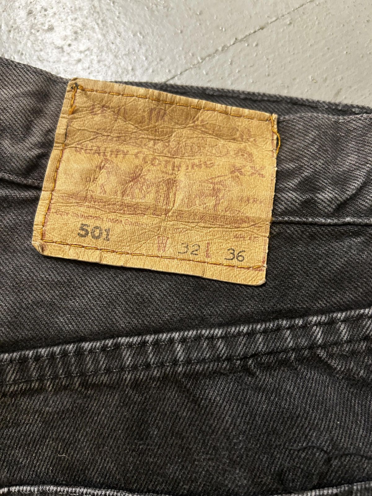 Levi's Levi's 501 Black Denim Jeans - Vintage Style Size US 32 / EU 48 - 5 Thumbnail