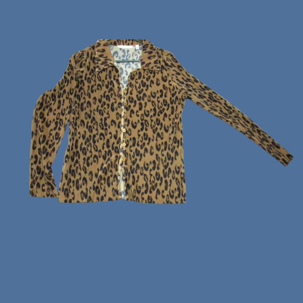 Vintage Cyrus Shirt Womens Medium Brown Leopard Animal Print Pleated Button Up Knit Top Size M / US 6-8 / IT 42-44 - 1 Thumbnail