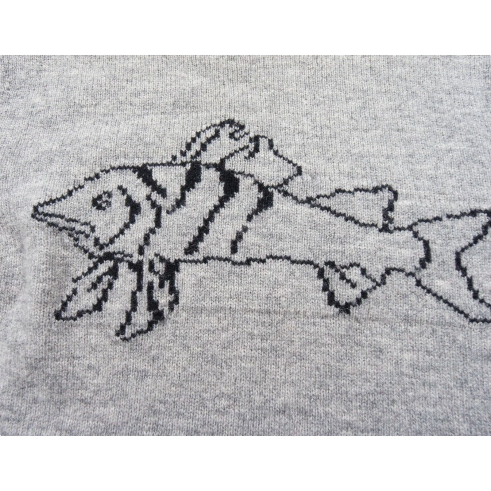 Uniqlo Uniqlo Sweater Womens XXSmall Gray Knit Crewneck JW Anderson Wool Pullover Fish Classic Pullover Knit Casual Womens Small Wool Crewneck United? Size L / US 10 / IT 46 - 2 Thumbnail