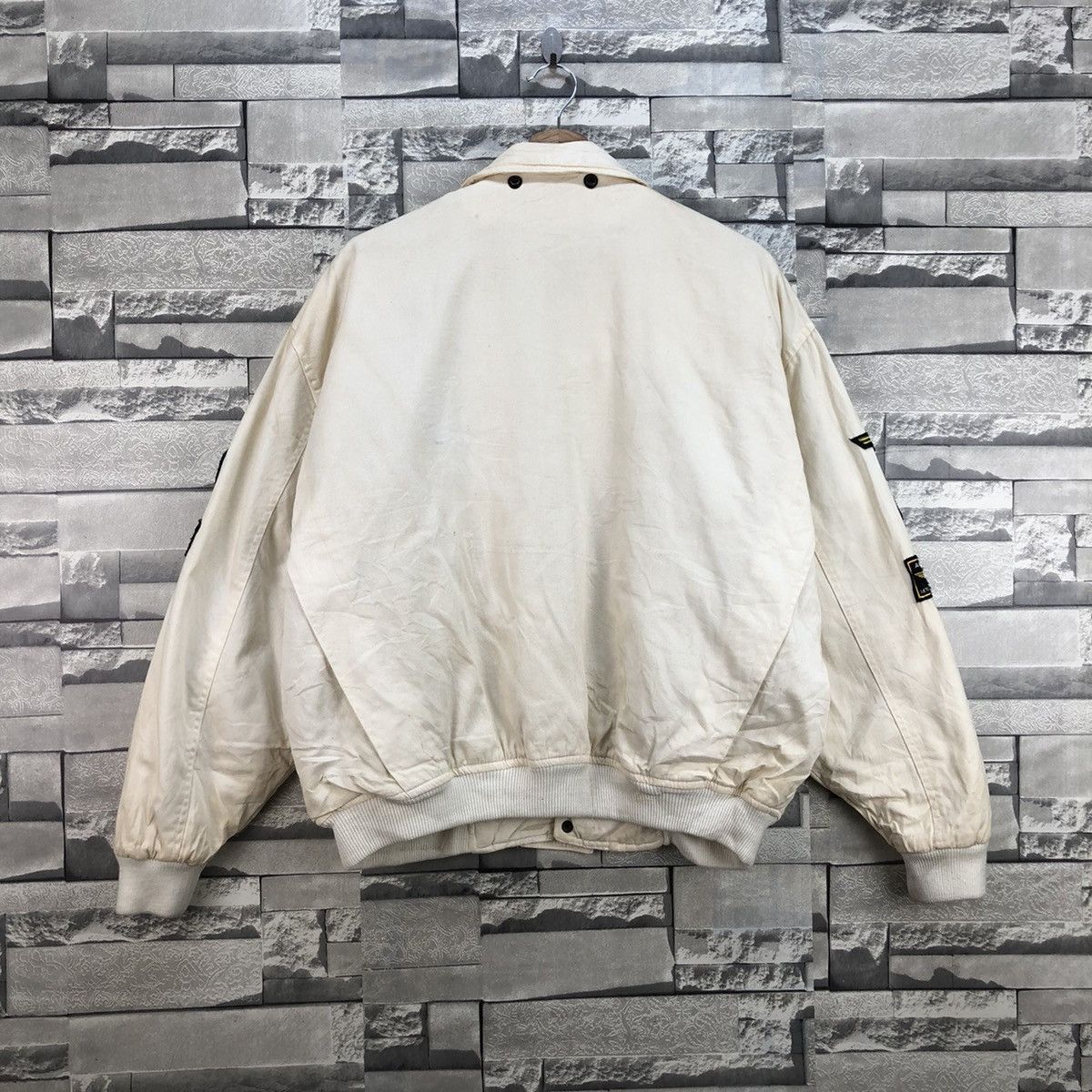 Formula 1 × Vintage Vintage Horizon Formula One Racing Team Bomber Style Size US XL / EU 56 / 4 - 3 Thumbnail