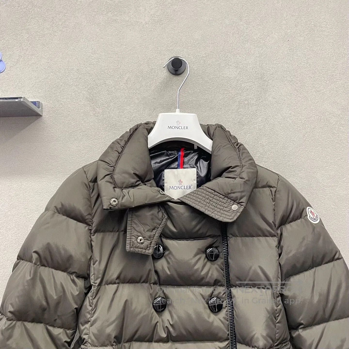 Moncler moncler olive green short down jacket. Size US S / EU 44-46 / 1 - 4 Thumbnail