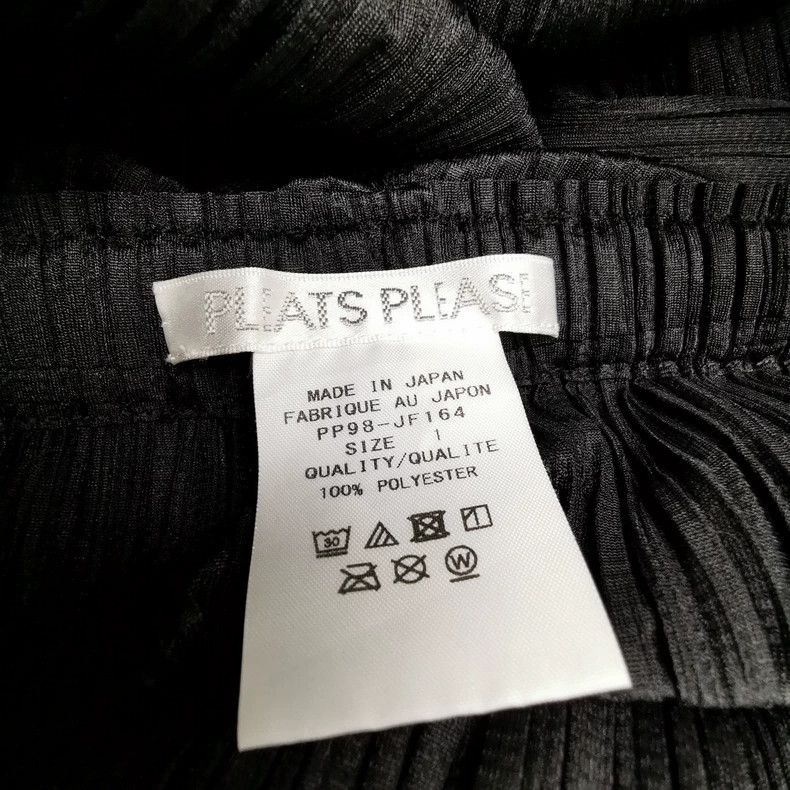 Issey Miyake Issey Miyake size:1 Black pleated pants Size 42" / US 20 - 5 Thumbnail