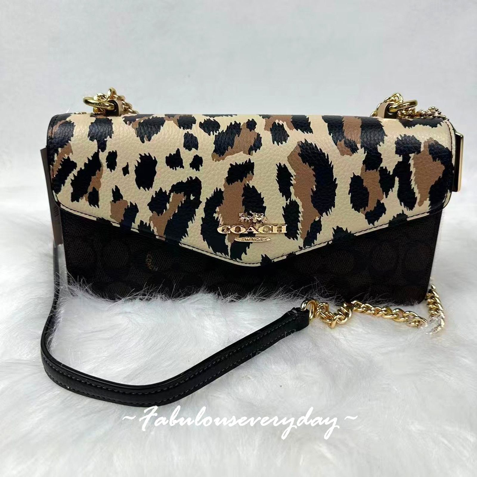 Coach Coach Klare Envelope Crossbody Sig Canvas Leopard Print Size ONE SIZE - 1 Thumbnail