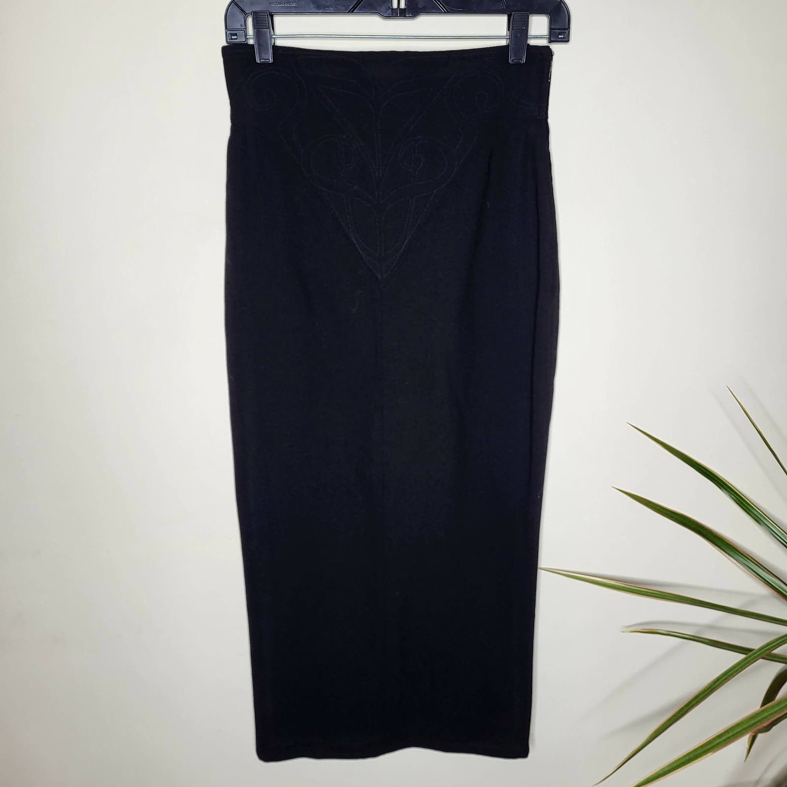 image of Vintage Istante By Gianni Versace Black Midi Pencil Skirt, Women's (Size 26)