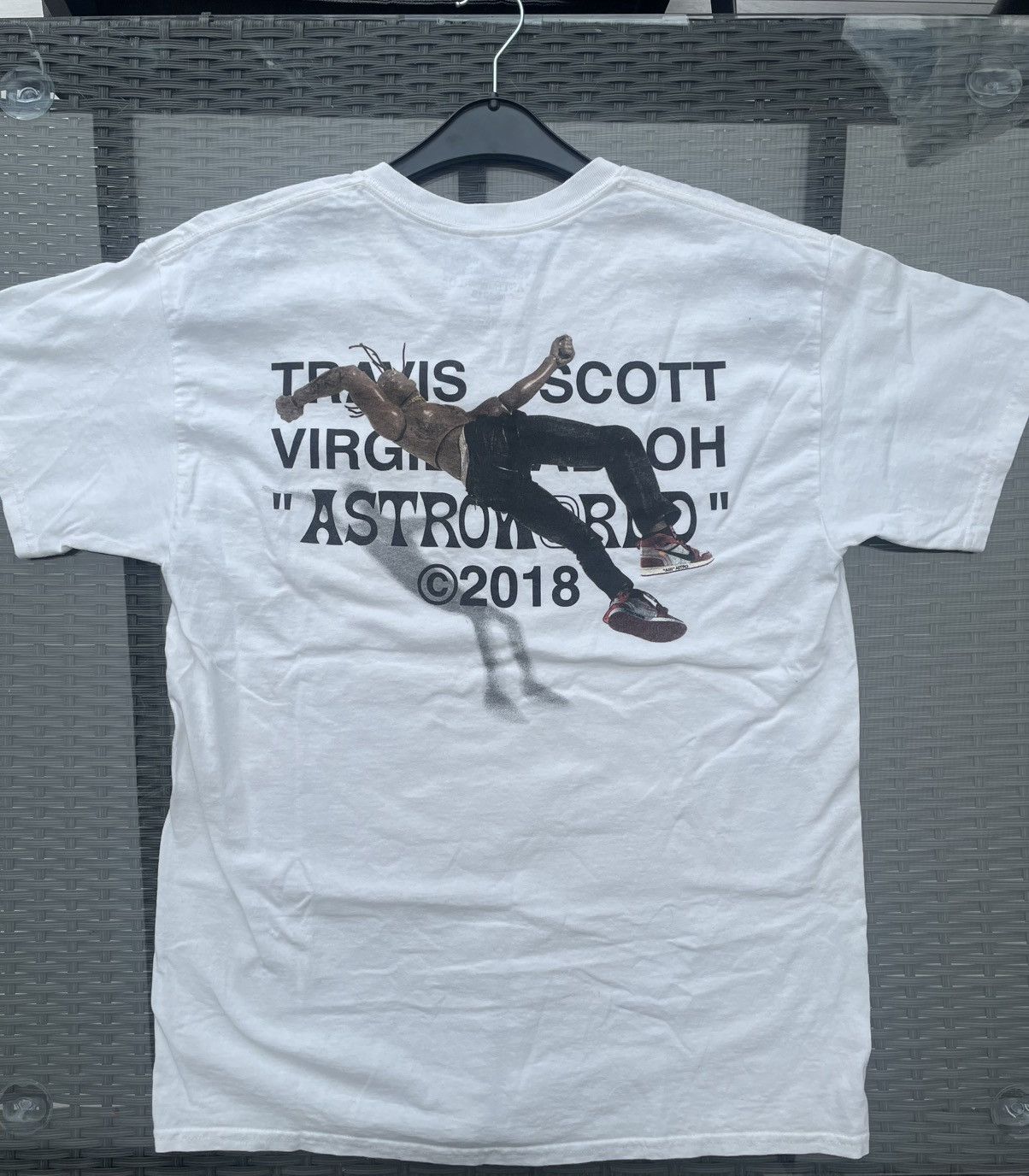 Travis Scott × Virgil Abloh Travis Scott x Virgil Abloh “By A Thread” Jordan 1 T-shirt Size US L / EU 52-54 / 3 - 1 Thumbnail