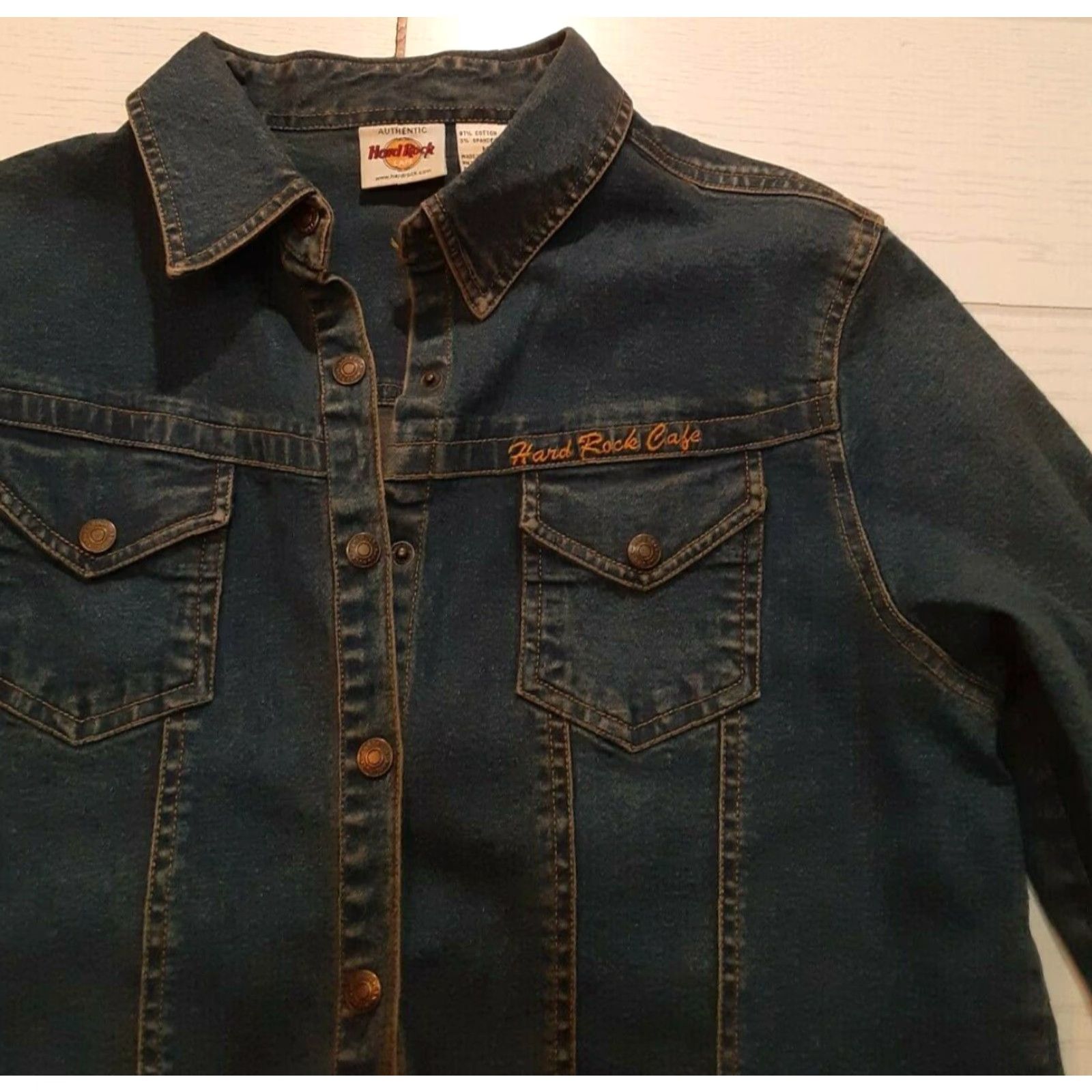 Hard Rock Cafe VINTAGE Hard Rock Cafe Detroit- Jeans Jacket 90s womans medium Jeans Jacket Blues 90s Womens Mens Size 42" / US 20 - 4 Thumbnail
