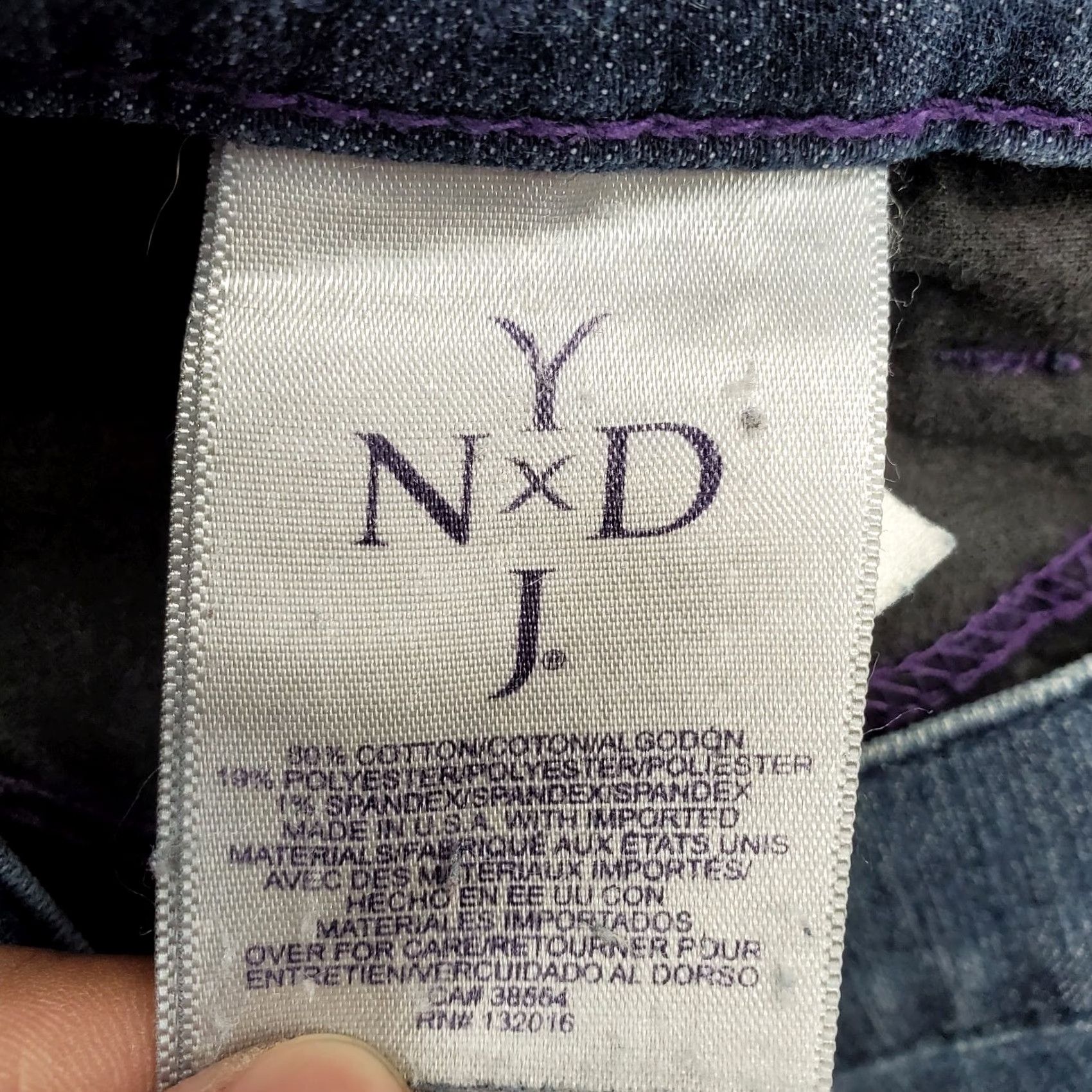 NYDJ NYDJ Womens Crop Jeans 6P Blue Denim 5-Pocket Stretch Straight Leg Ankle Slit Jeans Size 28" / US 6 / IT 42 - 7 Thumbnail