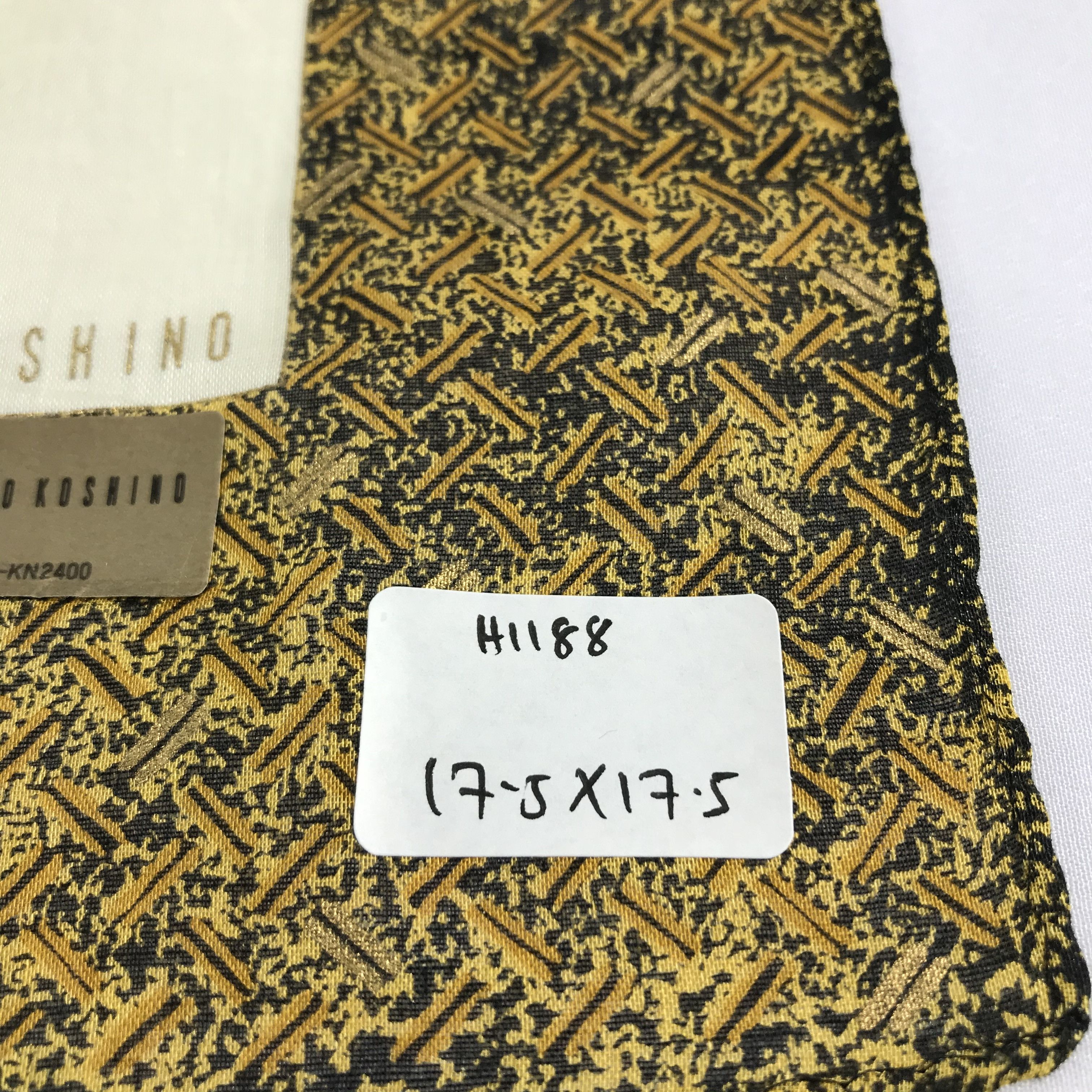 Hiroko Koshino Homme Hiroko Koshino Handkerchief Neckerchief Bandana H1188 Size ONE SIZE - 5 Thumbnail
