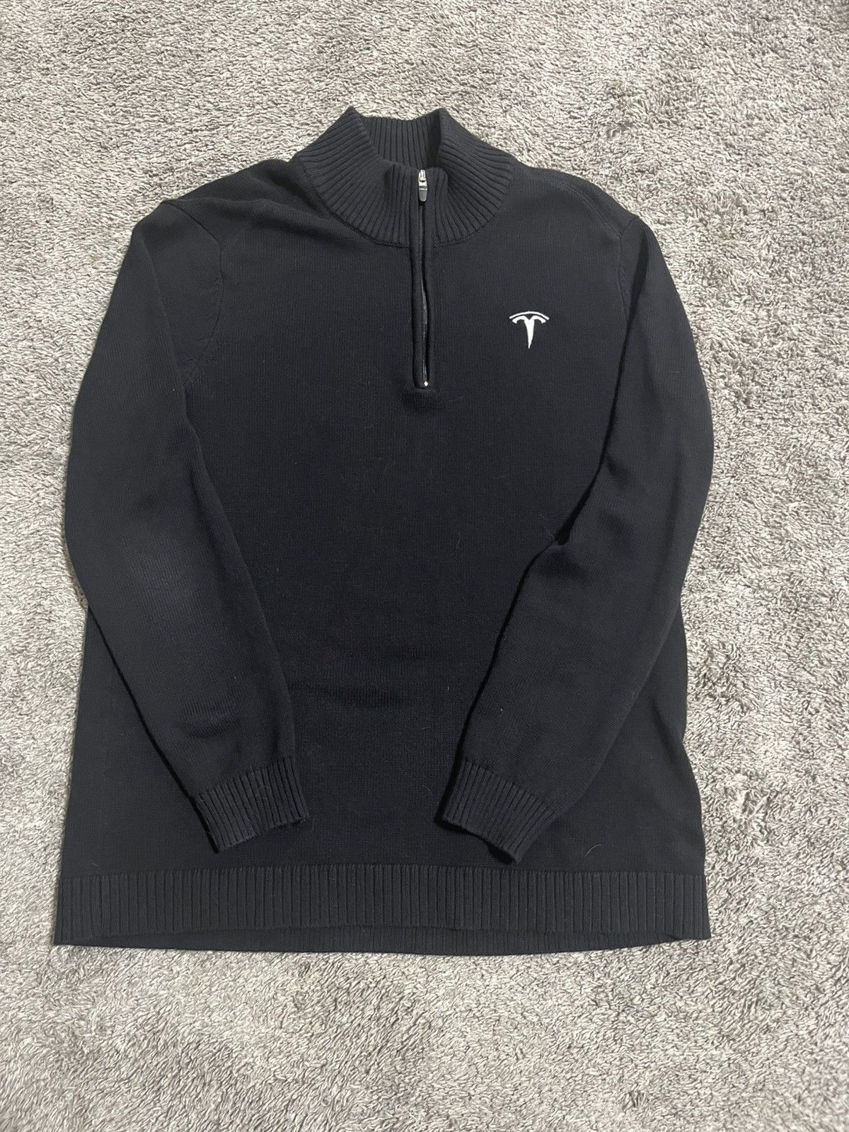 Other Tesla size large Size US L / EU 52-54 / 3 - 1 Thumbnail