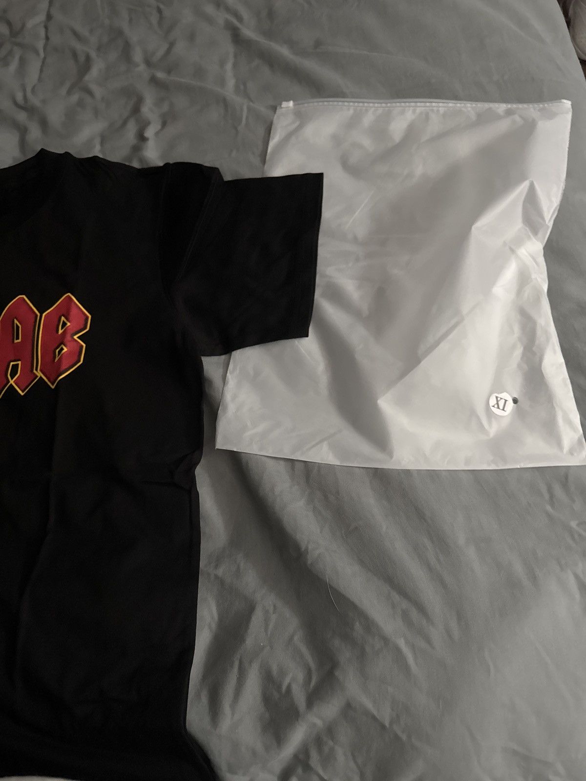 Other RHB ROCKS tee - Read Description Size US M / EU 48-50 / 2 - 6 Thumbnail
