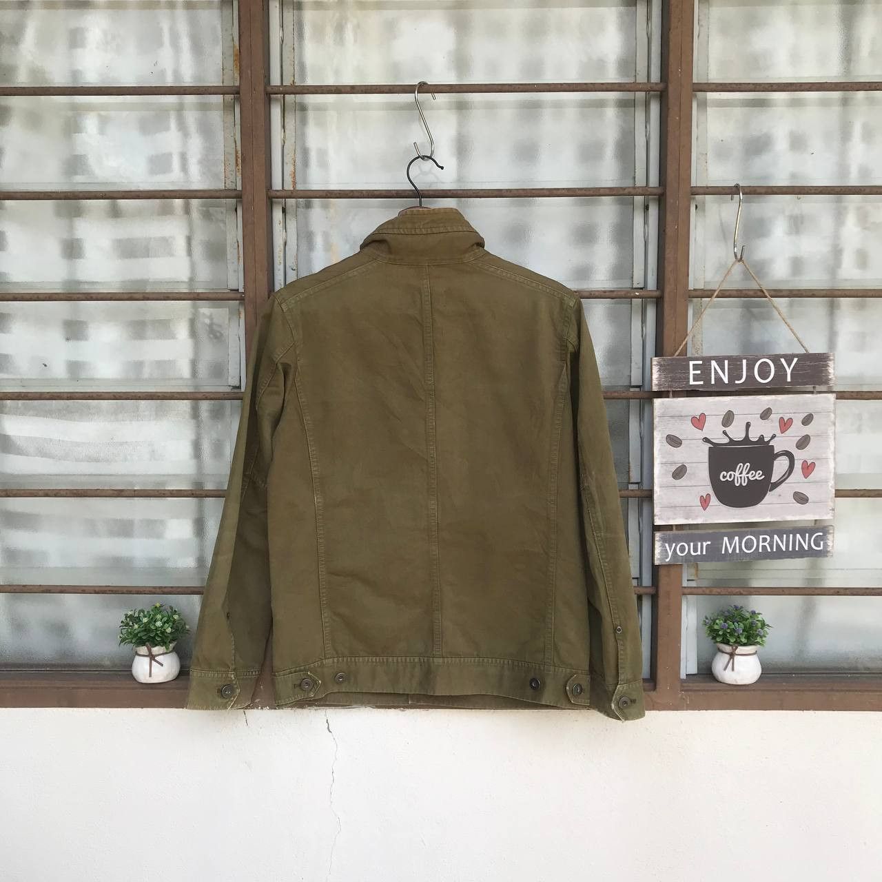 Final Home VINTAGE Final home distressed military faded green shirt Size US XS / EU 42 / 0 - 2 Thumbnail