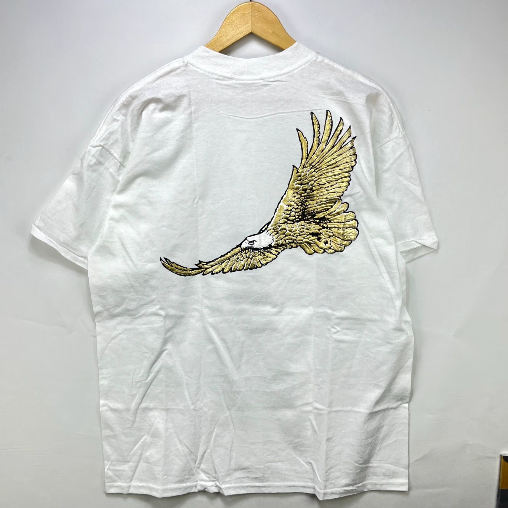 Vintage Vintage Winston Cigarettes Eagle Pocket T-Shirt XL White Men Size US XL / EU 56 / 4 - 5 Thumbnail