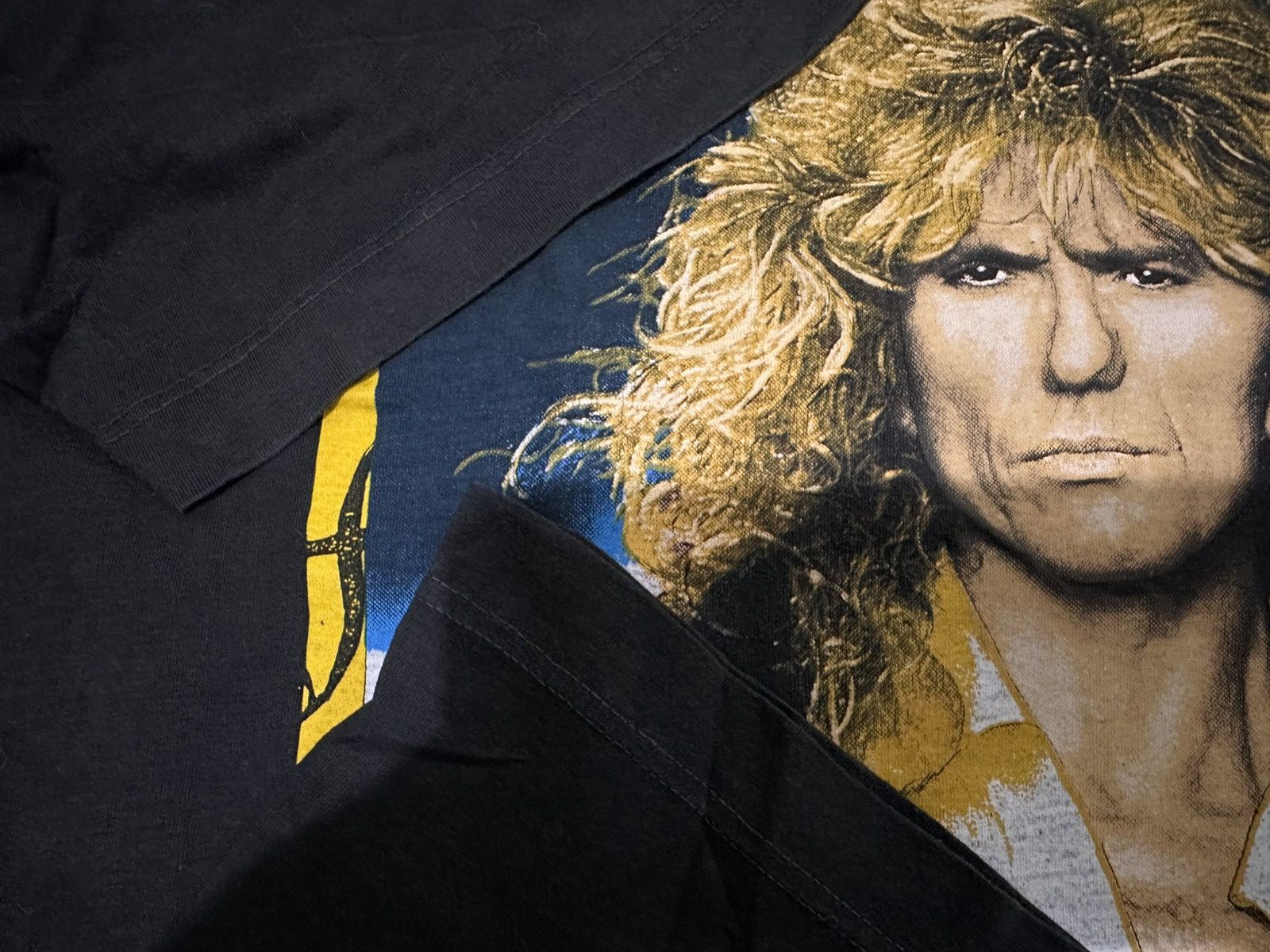 Band Tees Vtg 90’s Whitesnake David Coverdale Potrait Japan Tour Shirt Size US L / EU 52-54 / 3 - 5 Thumbnail