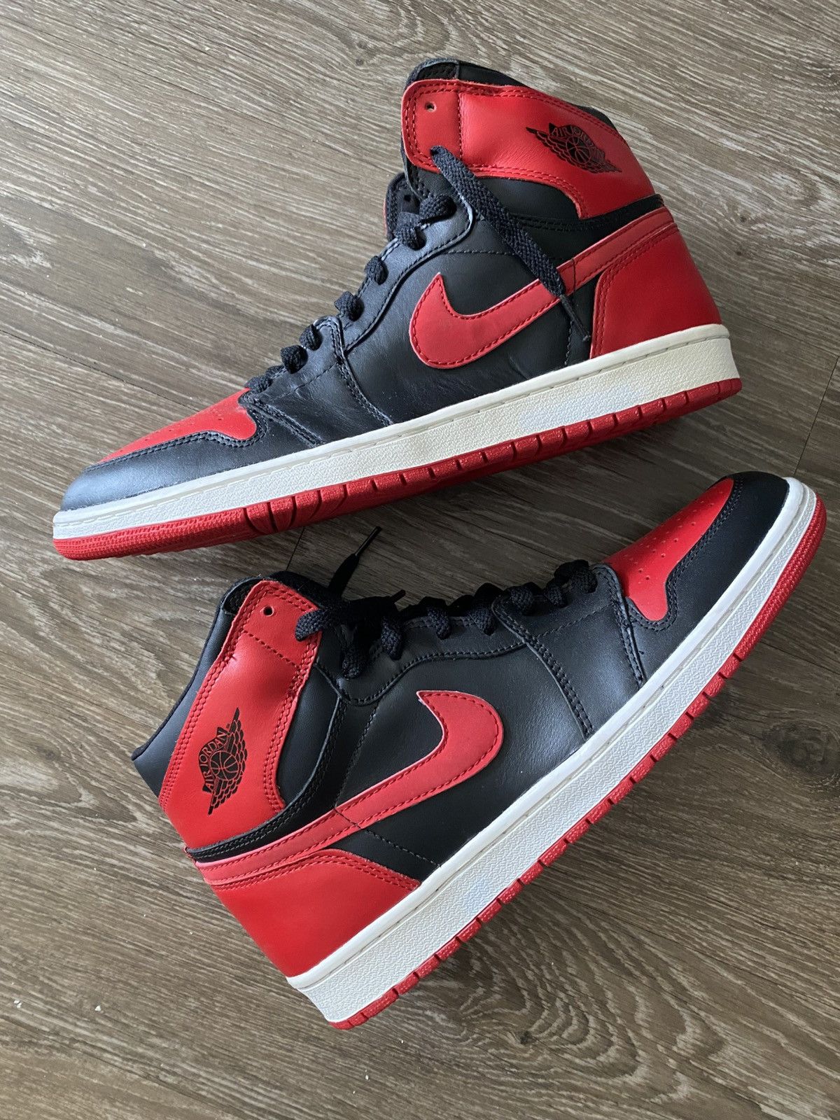 Jordan Brand Retro 1 Bred Jordan Shoes Size US 11.5 / EU 44-45 - 1 Thumbnail